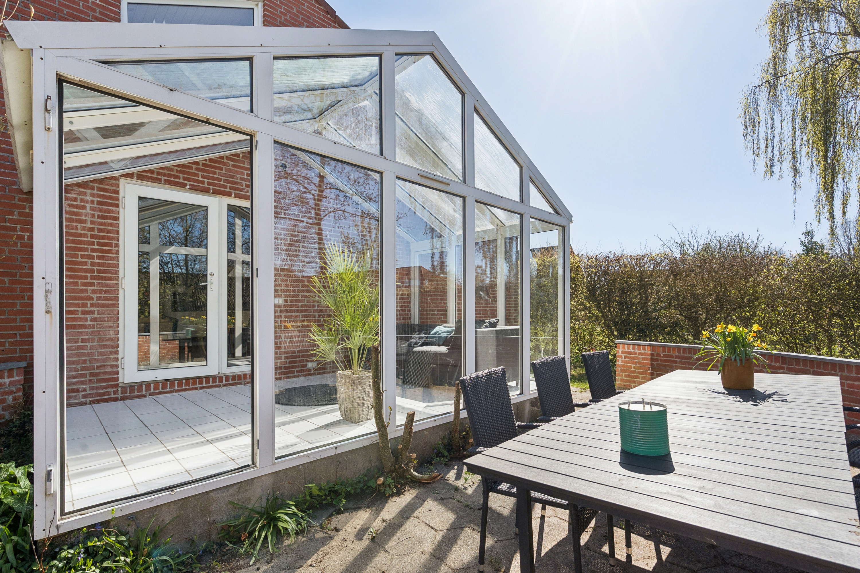 Fremhævet terrasse billede i fuldskærmstilstand. Billede af Tyrrestrupvej 9, 8270 Højbjerg