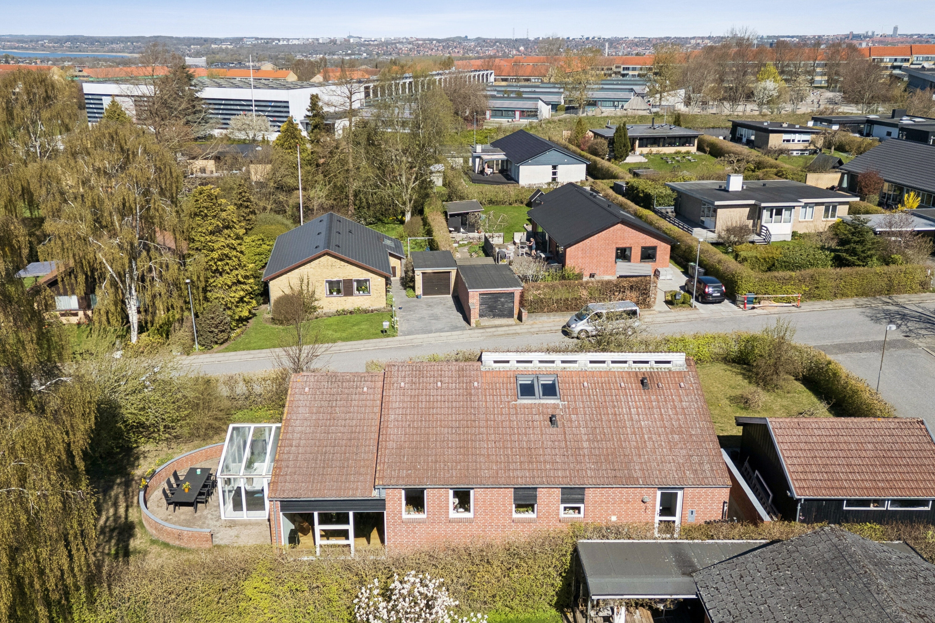 Fremhævet ejendommen billede i fuldskærmstilstand. Billede af Tyrrestrupvej 9, 8270 Højbjerg