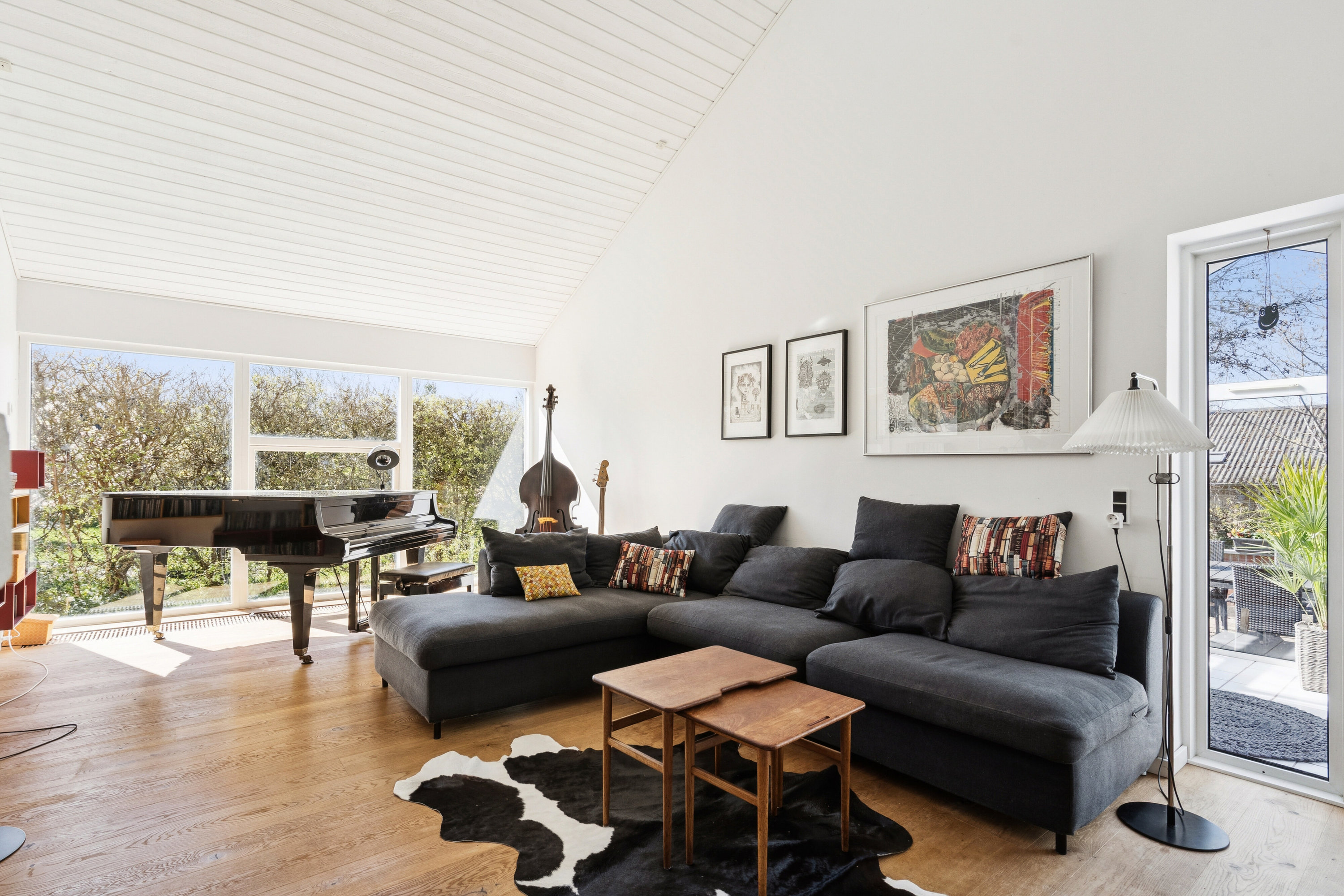 Fremhævet stue billede i fuldskærmstilstand. Billede af Tyrrestrupvej 9, 8270 Højbjerg