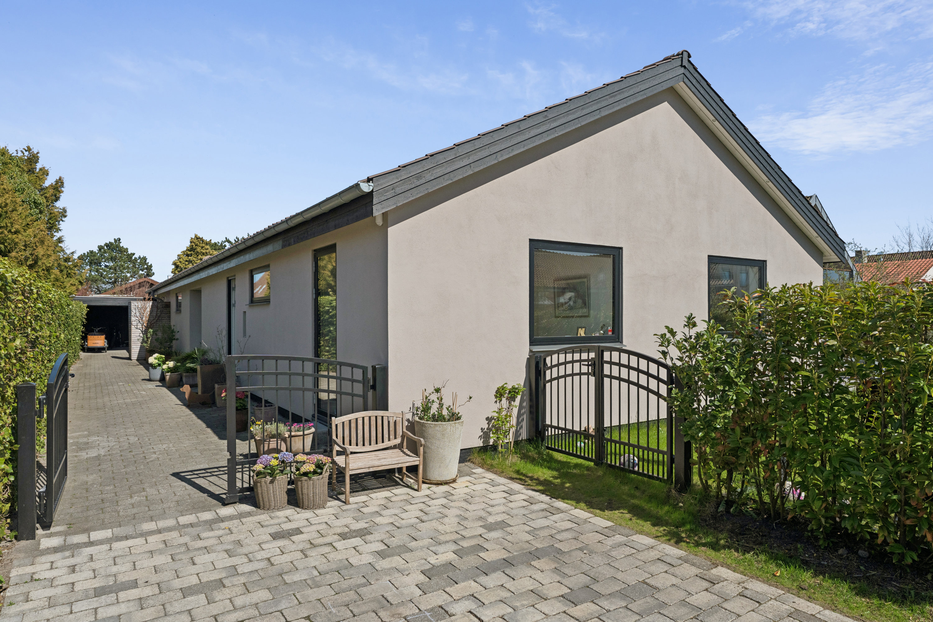 Fremhævet andet billede i fuldskærmstilstand. Billede af Vibevej 11, 8240 Risskov