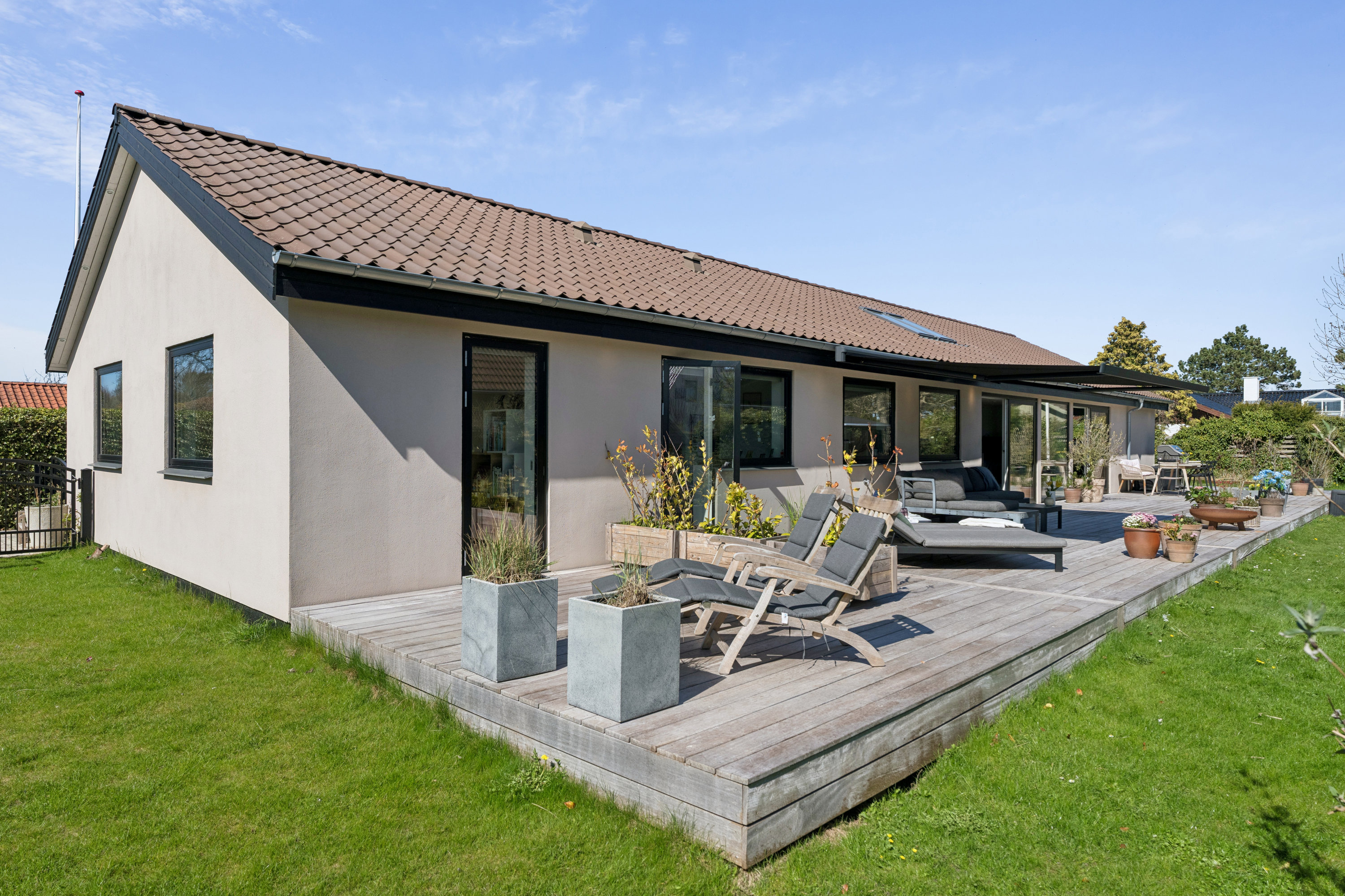 Fremhævet andet billede i fuldskærmstilstand. Billede af Vibevej 11, 8240 Risskov