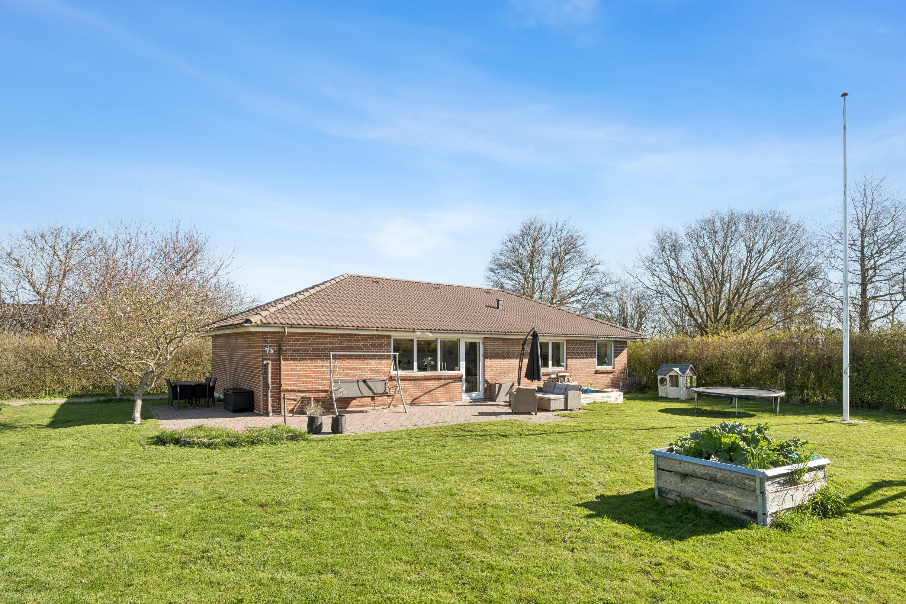 Fremhævet andet billede i fuldskærmstilstand. Billede af Solbakken 7B, 9240 Nibe