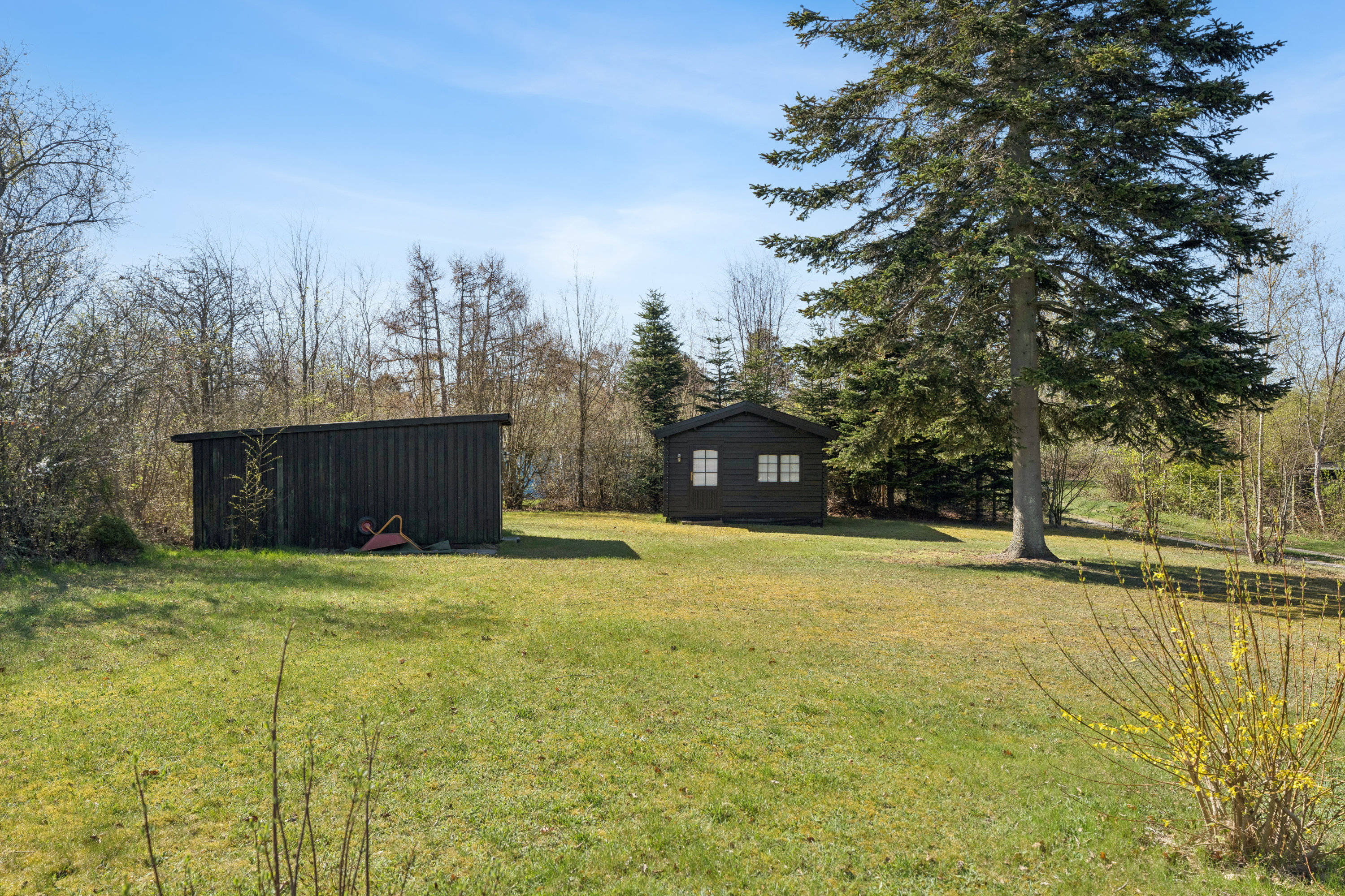 Fremhævet have billede i fuldskærmstilstand. Billede af Pilevænget 31, Øer Strand, 8400 Ebeltoft