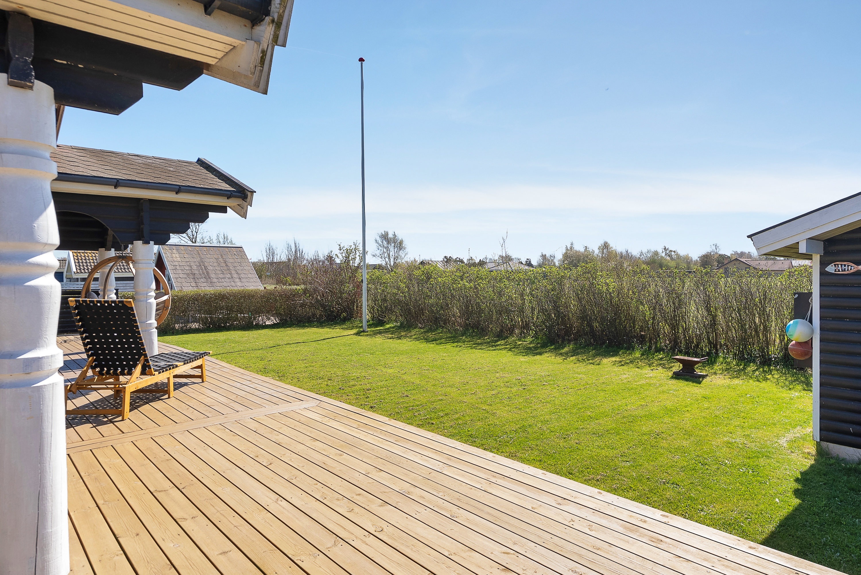 Fremhævet terrasse billede i fuldskærmstilstand. Billede af Østre Strandvej 223, Hasmark Strand, 5450 Otterup