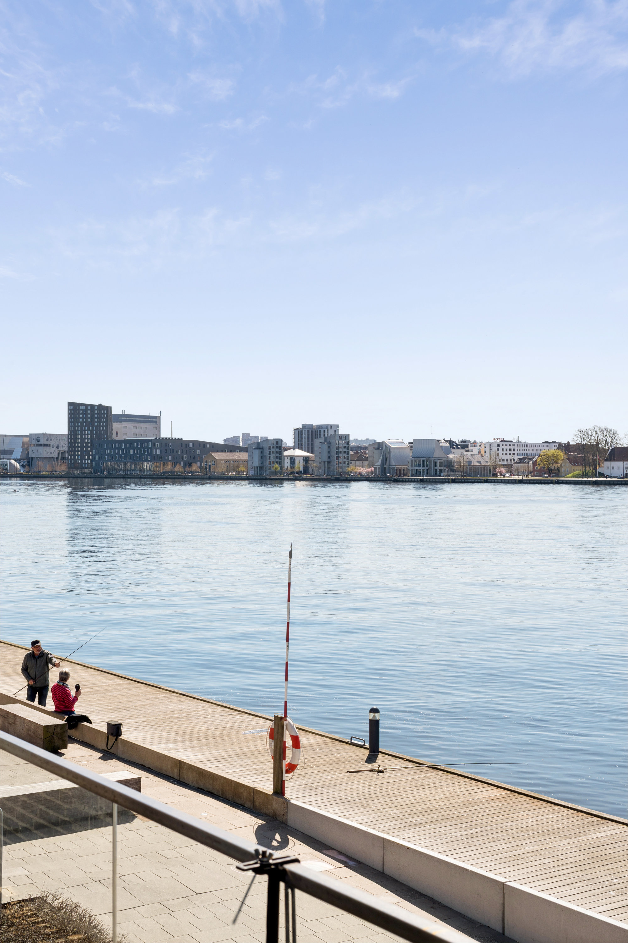 Fremhævet omgivelser billede i fuldskærmstilstand. Billede af Havnegade 21, 1. 1., 9400 Nørresundby