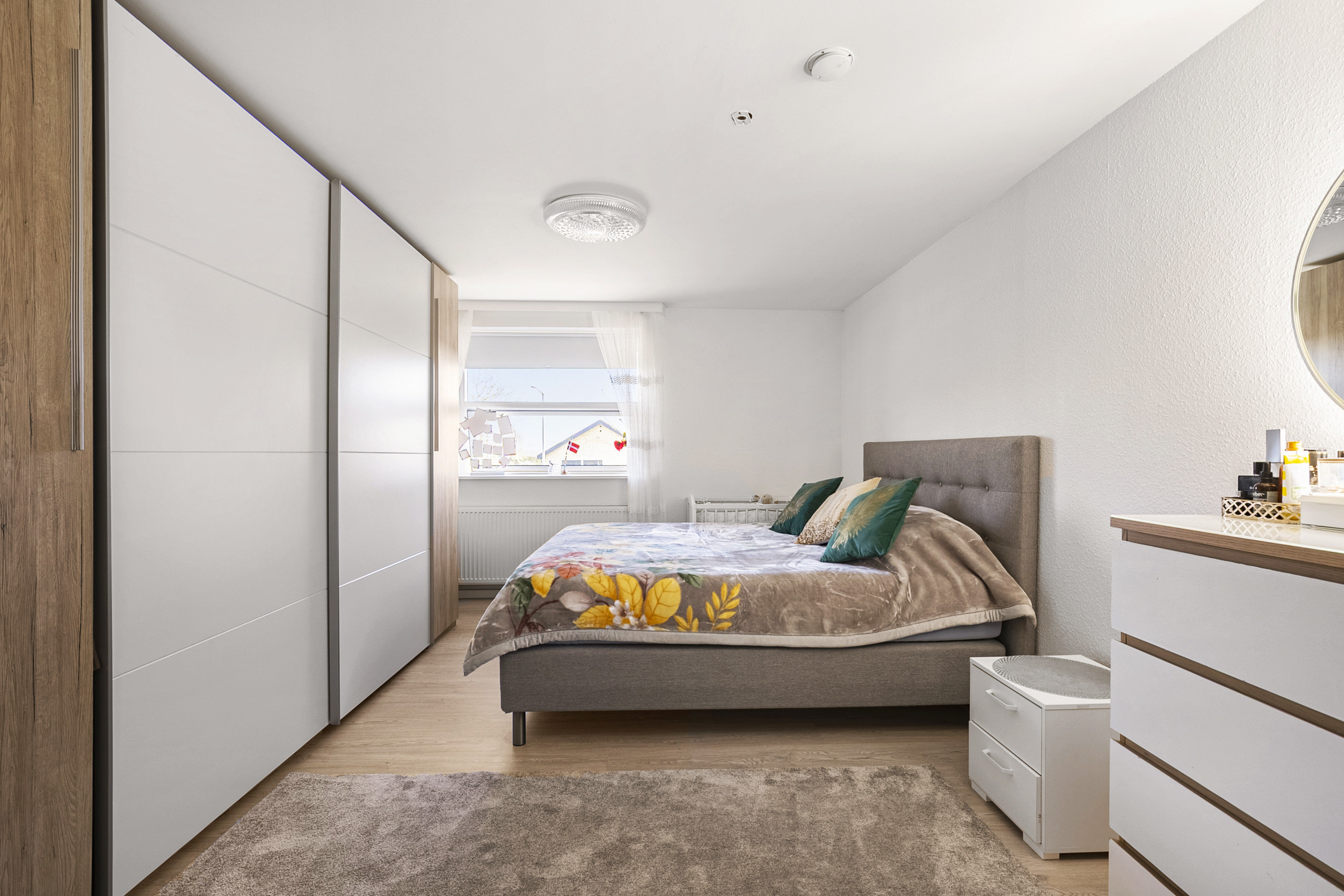 Fremhævet soveværelse billede i fuldskærmstilstand. Billede af Stenvænget 7, 5330 Munkebo