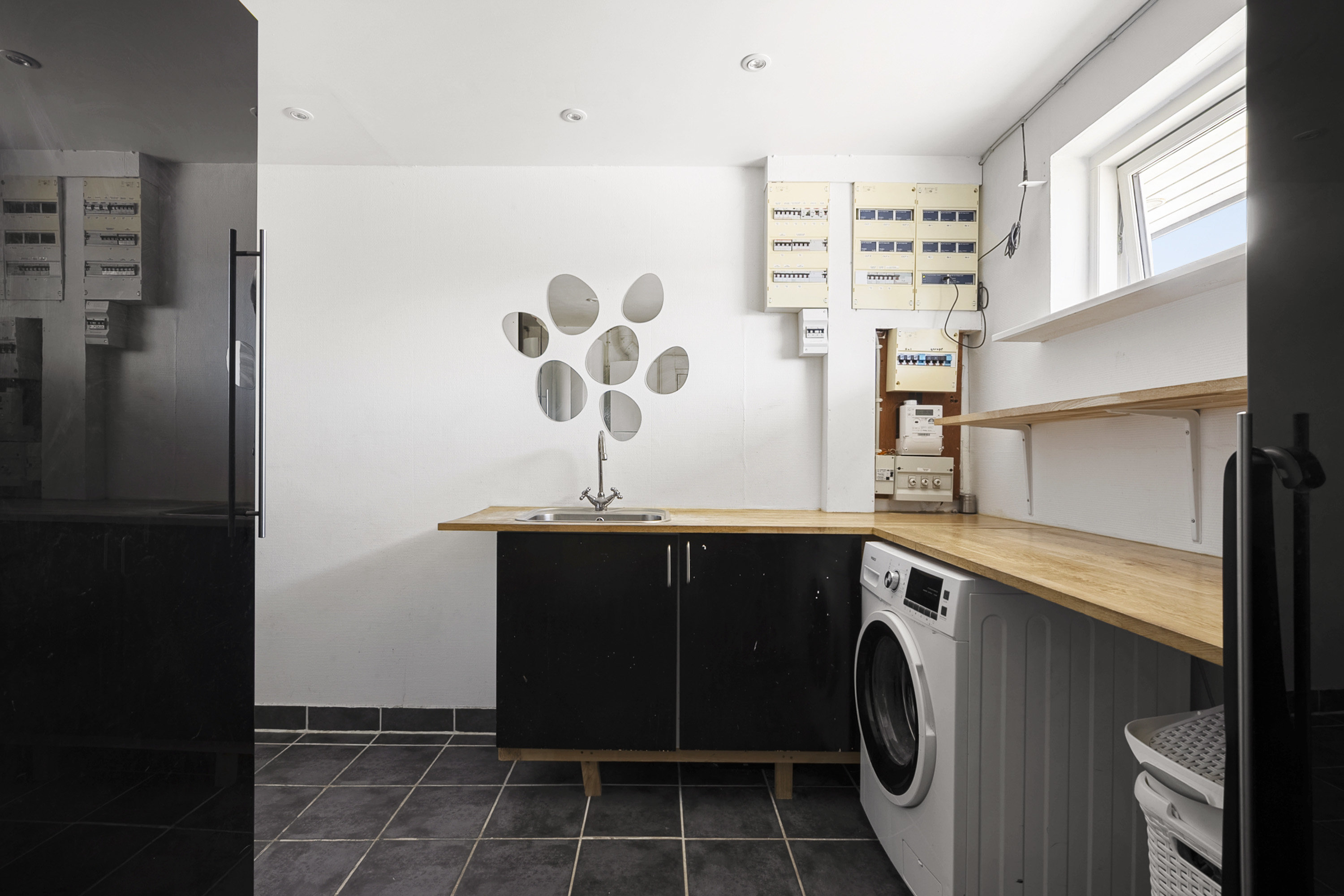 Fremhævet badeværelse billede i fuldskærmstilstand. Billede af Stenvænget 7, 5330 Munkebo