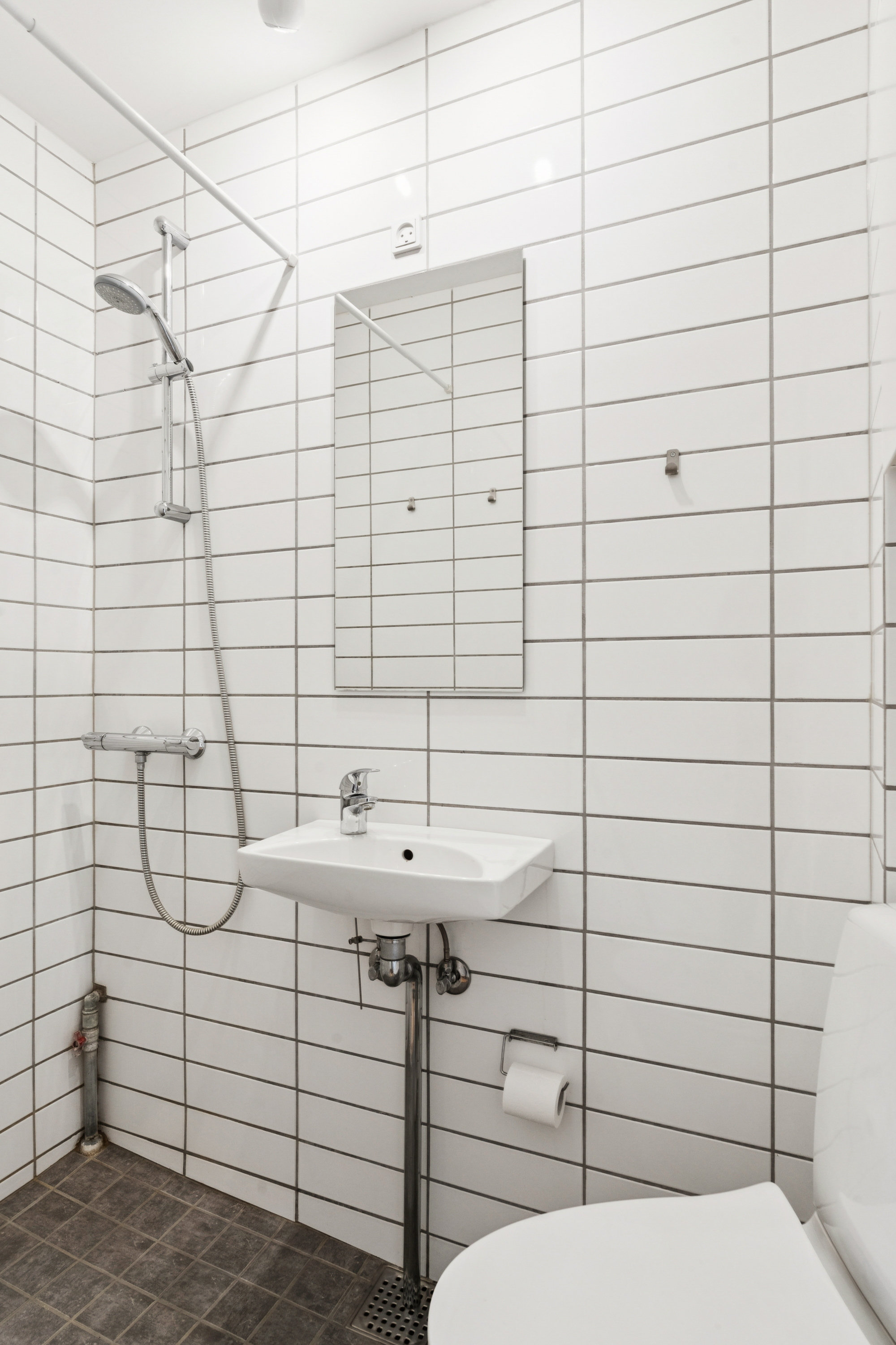 Fremhævet badeværelse billede i fuldskærmstilstand. Billede af Absalonsgade 23, 4. th., 9000 Aalborg