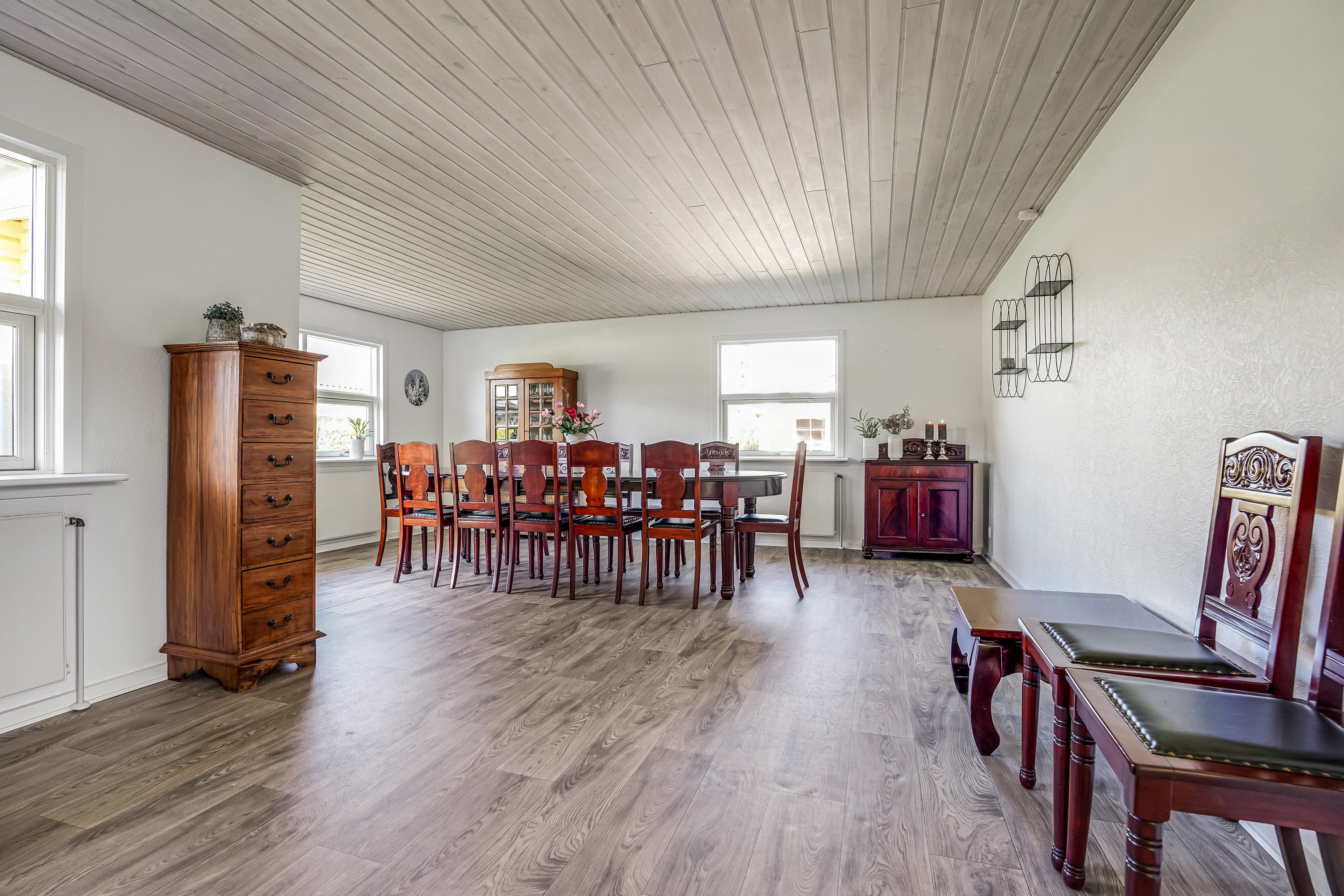 Fremhævet stue billede i fuldskærmstilstand. Billede af Lundevej 26, Gelsted, 5591 Gelsted