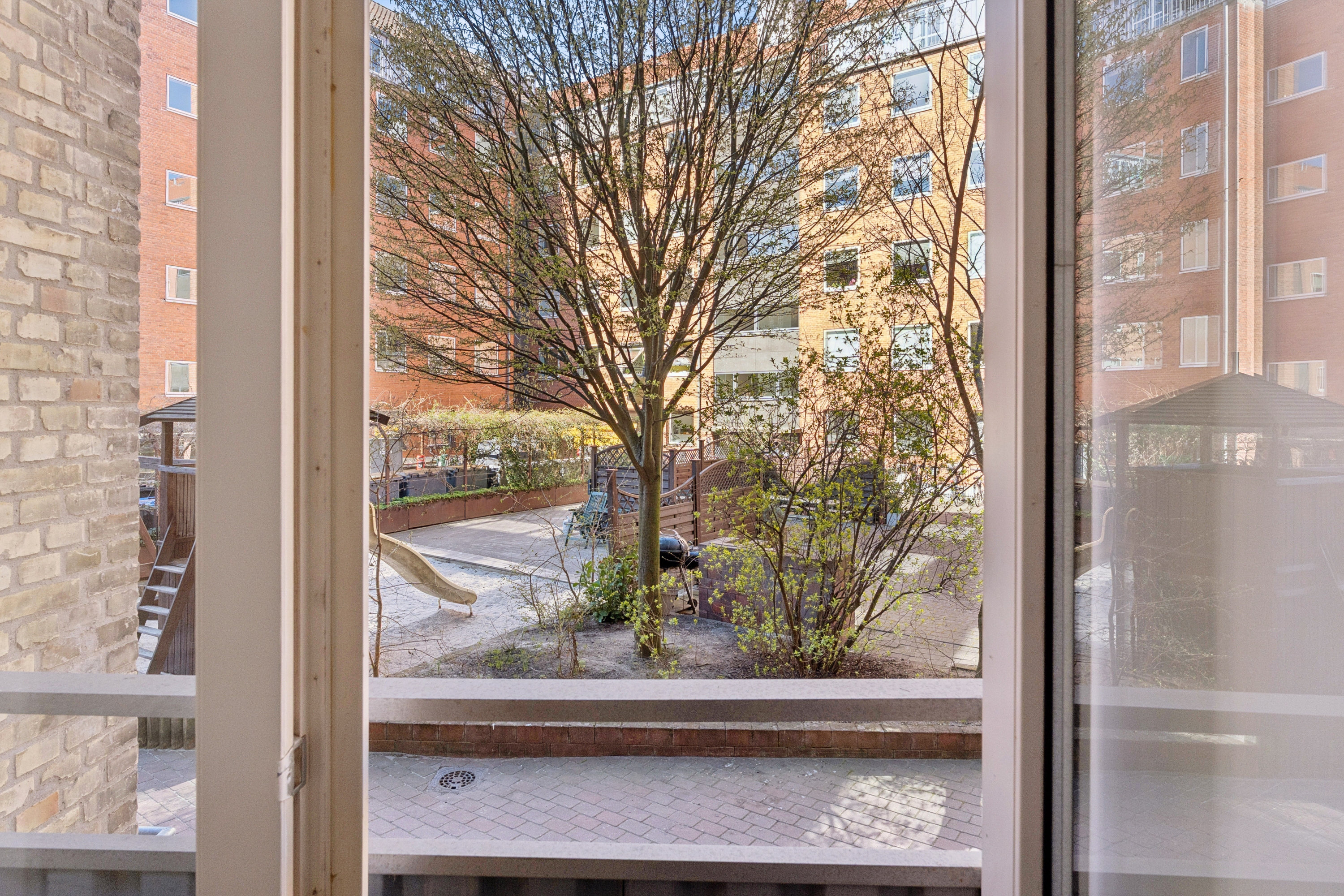 Fremhævet udsigt billede i fuldskærmstilstand. Billede af Lange-Müllers Gade 17, st.. th., 2100 København Ø