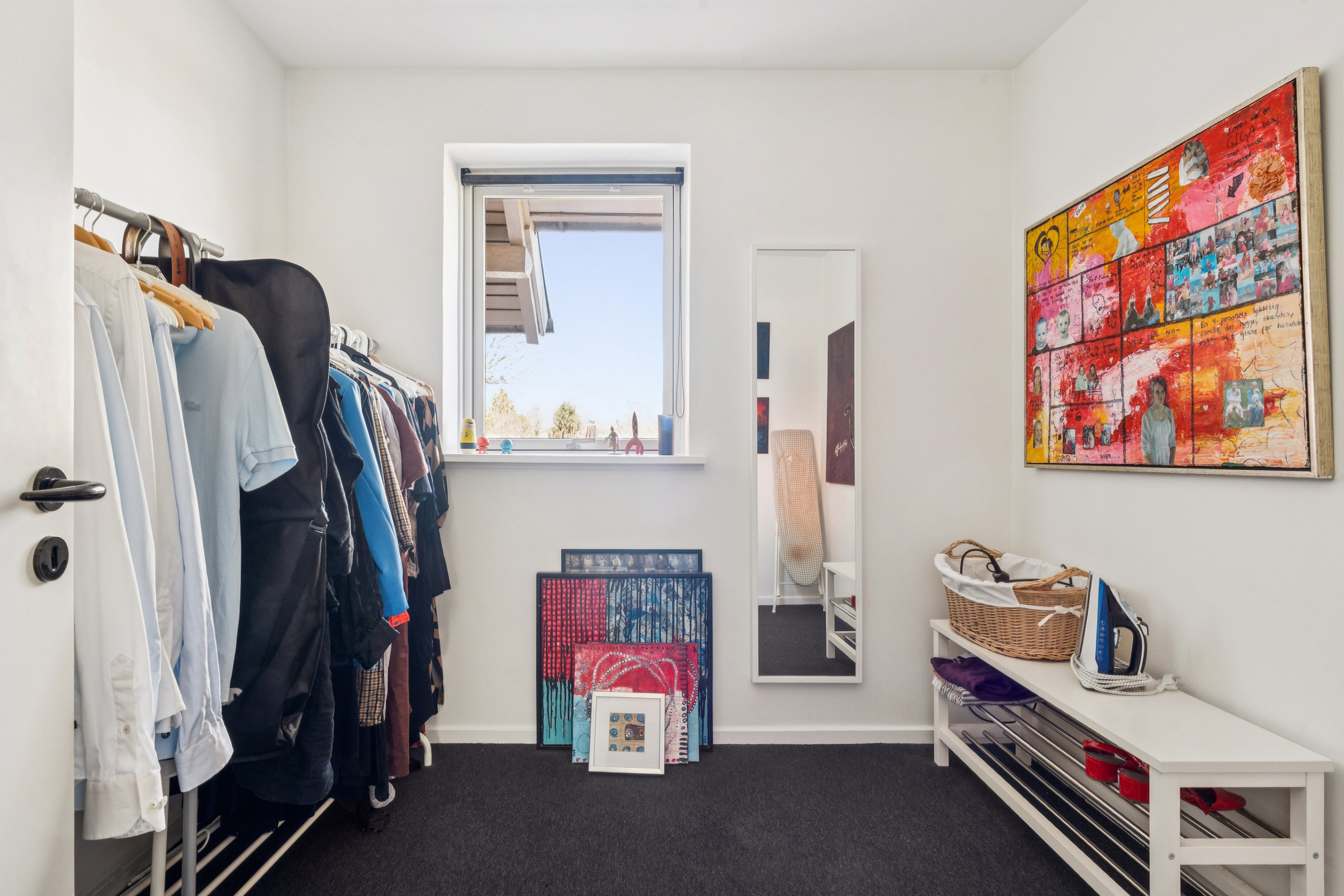 Fremhævet værelse billede i fuldskærmstilstand. Billede af Nørre Tranders Vej 87, Vejgaard, 9000 Aalborg