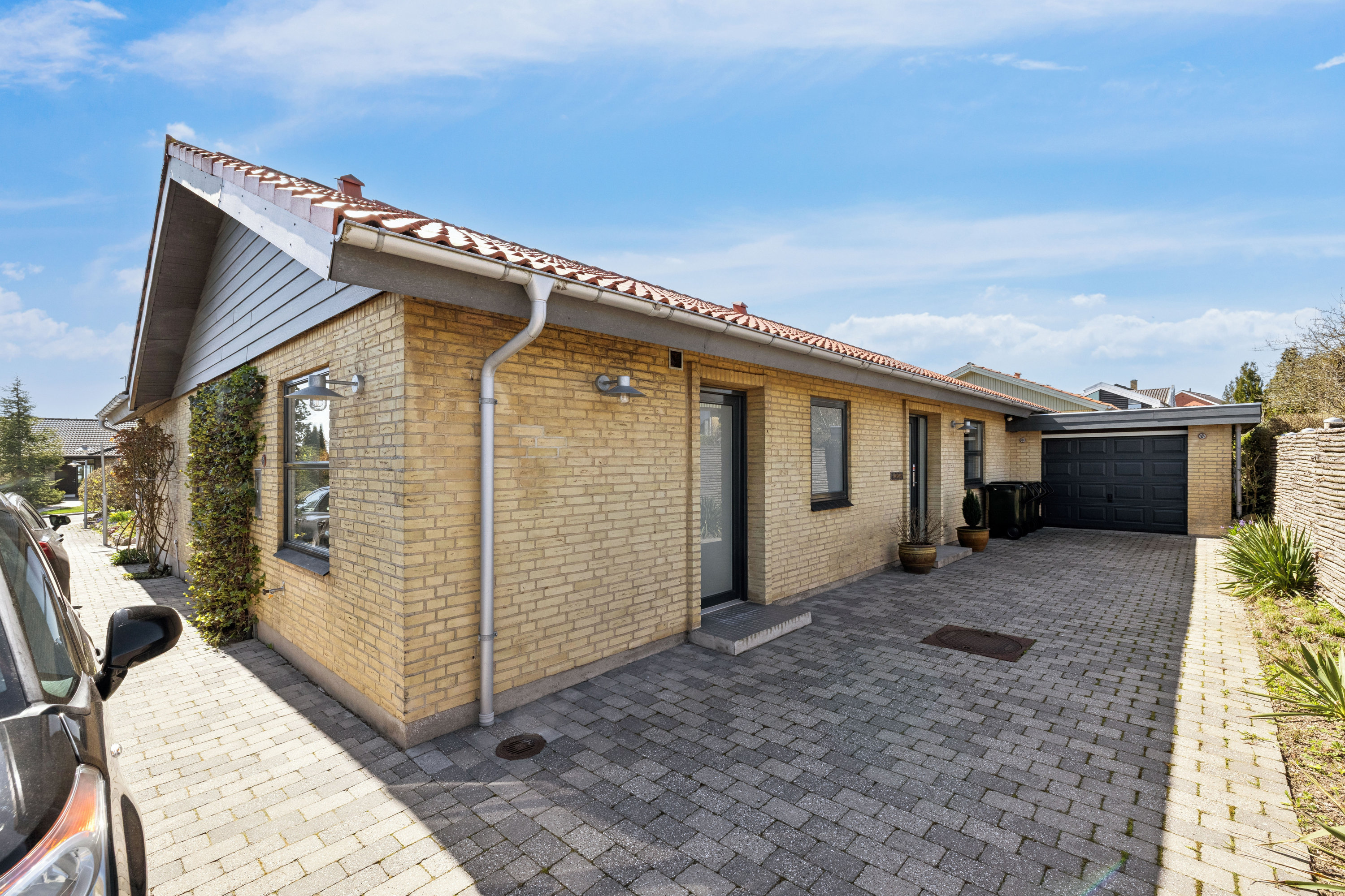 Fremhævet andet billede i fuldskærmstilstand. Billede af Rosenhøjvej 22, Ugelbølle, 8410 Rønde