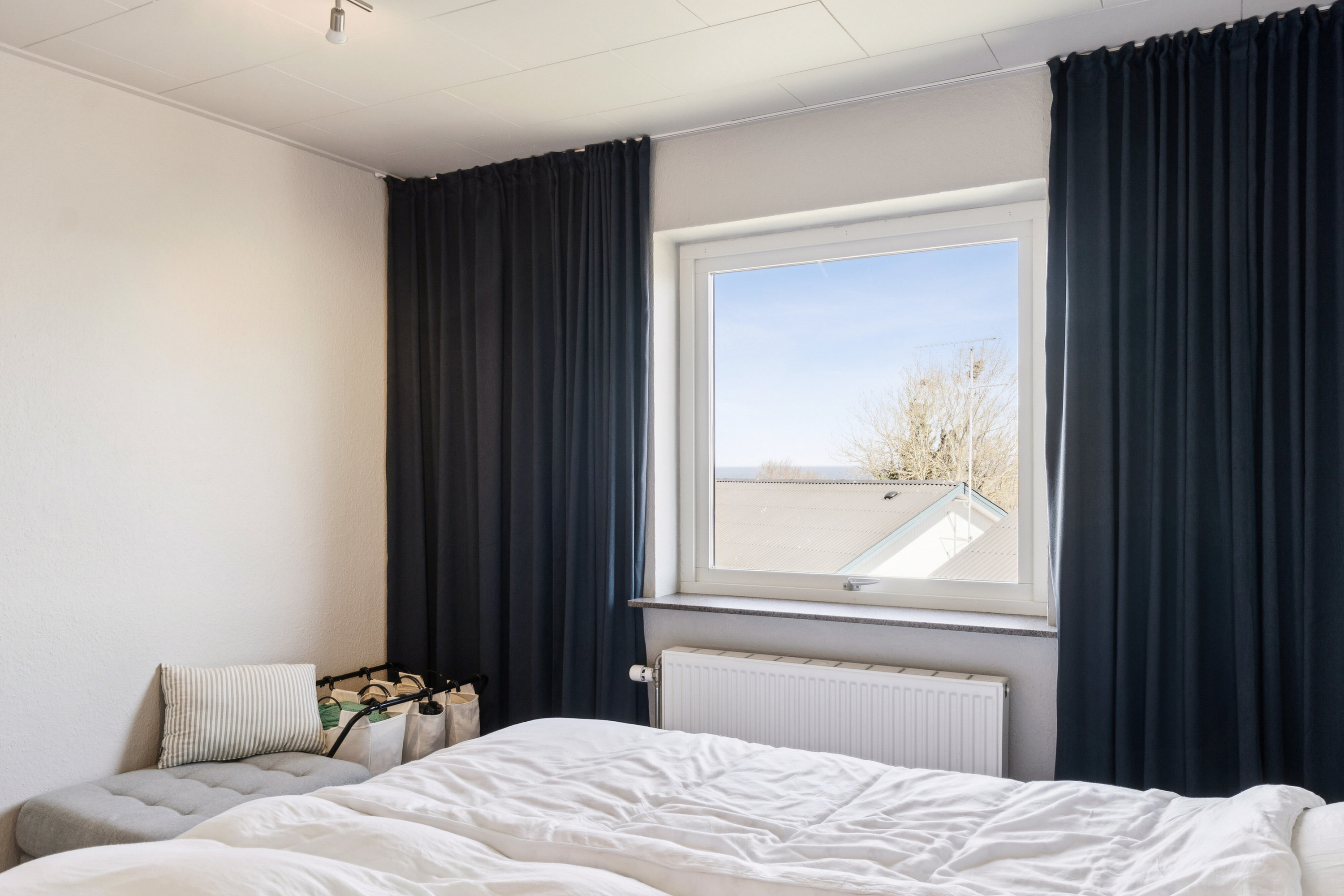 Fremhævet indendørs billede i fuldskærmstilstand. Billede af Buen 14, Tejn, 3770 Allinge