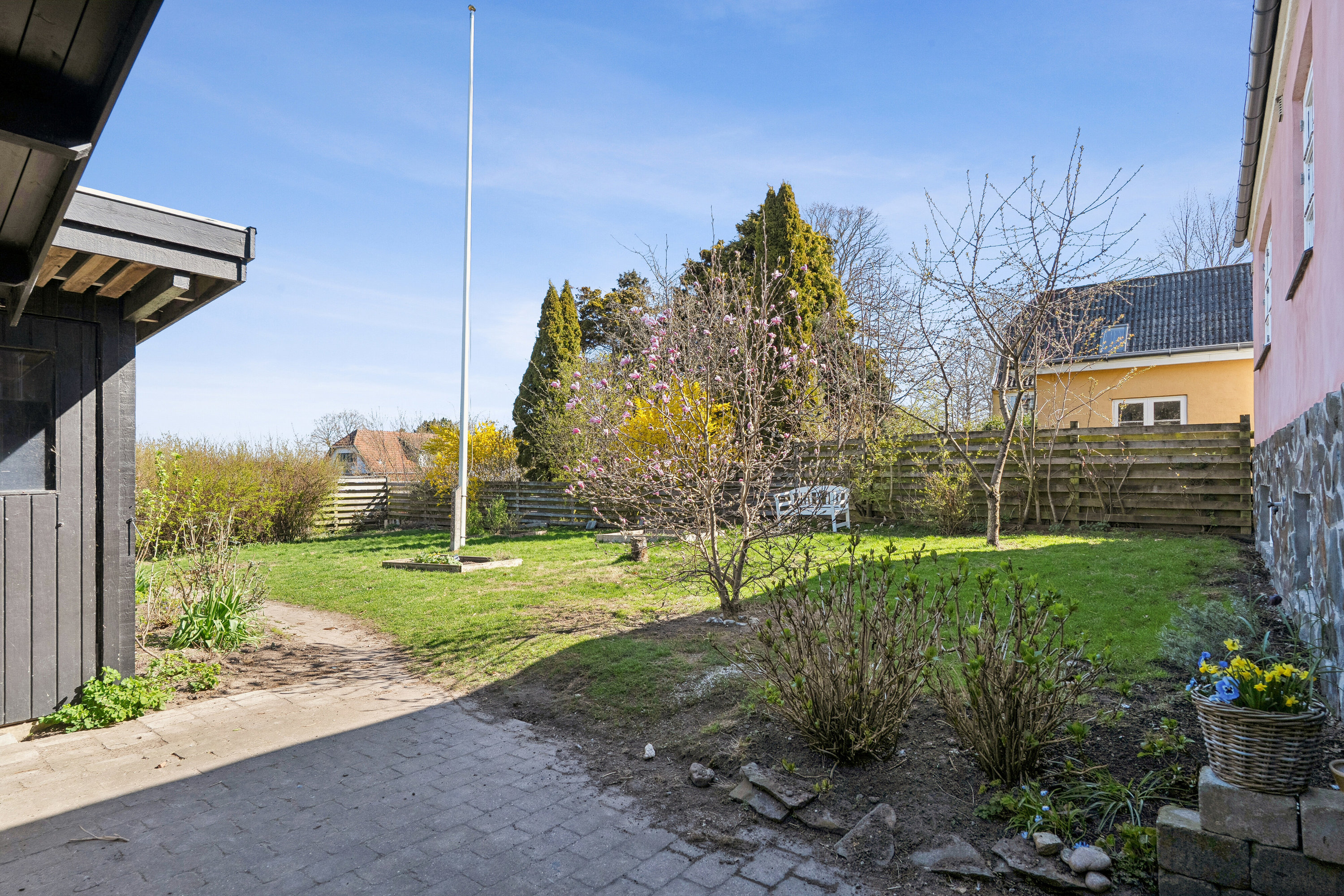 Fremhævet udendørs billede i fuldskærmstilstand. Billede af Johannes Ewalds Vej 4, 3100 Hornbæk