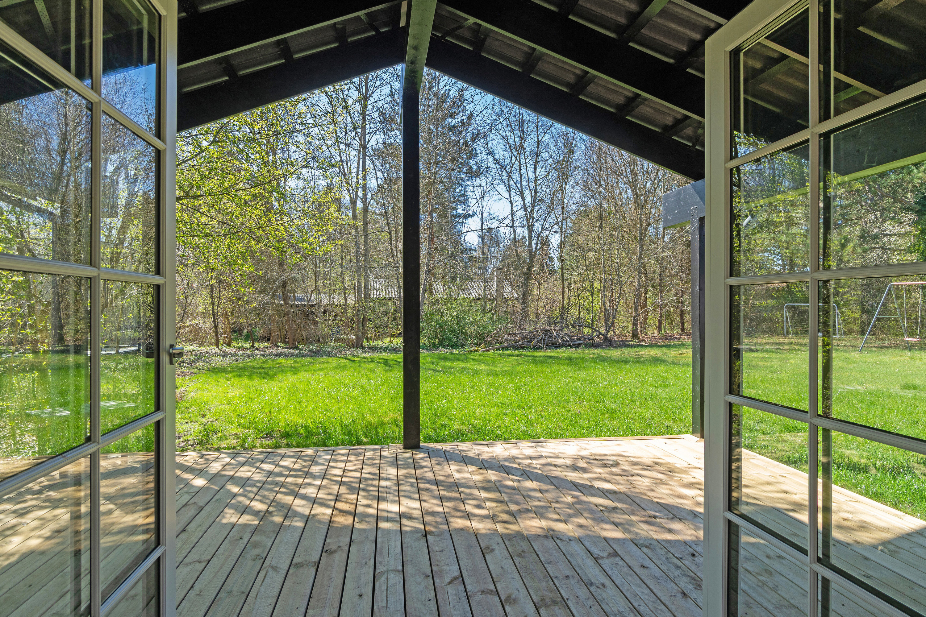 Fremhævet overdækket terrasse billede i fuldskærmstilstand. Billede af Lars Petersvej 44, Ellinge Lyng, 4573 Højby