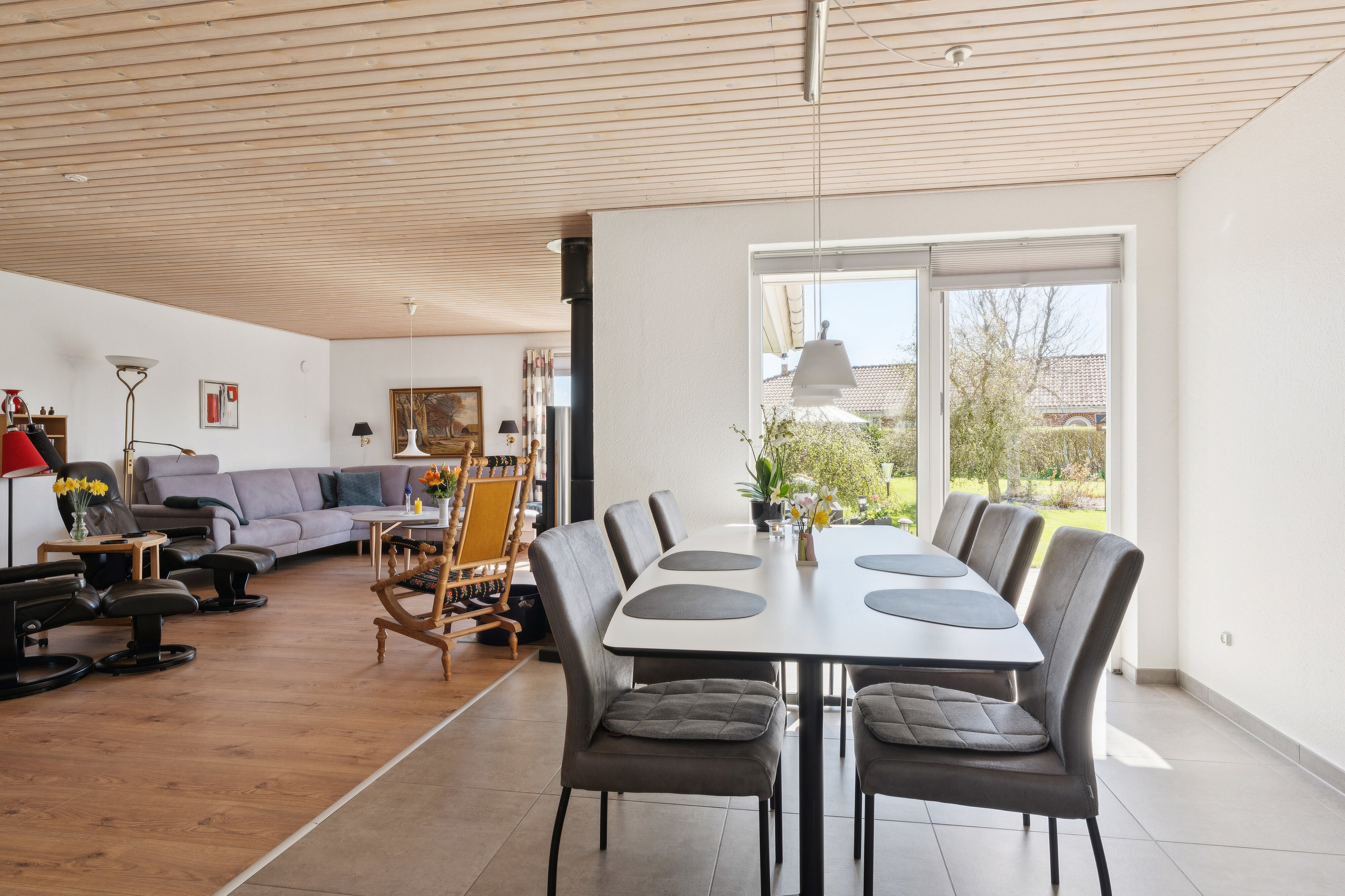 Fremhævet spisestue billede i fuldskærmstilstand. Billede af Tingstedet 55, 7190 Billund