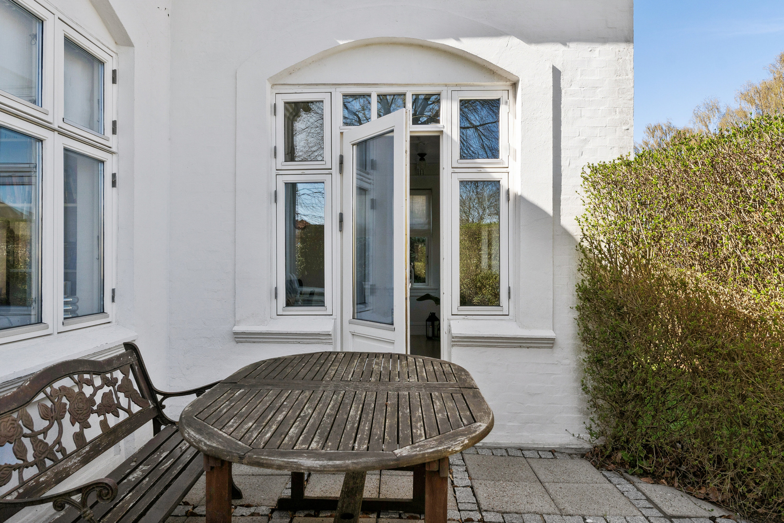 Fremhævet terrasse billede i fuldskærmstilstand. Billede af Tulstrupvej 3, 7430 Ikast