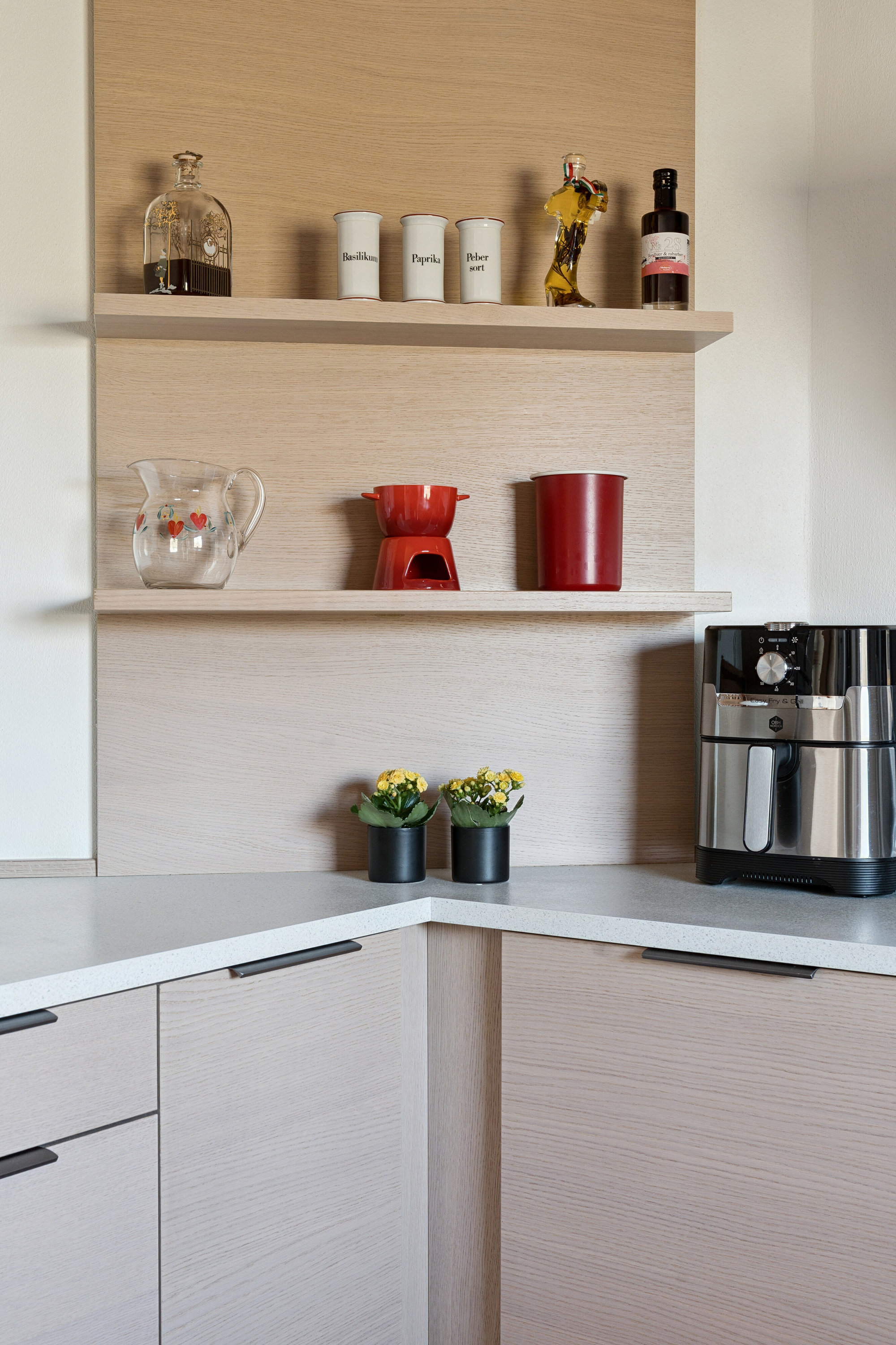 Fremhævet køkken billede i fuldskærmstilstand. Billede af Tingstedet 55, 7190 Billund