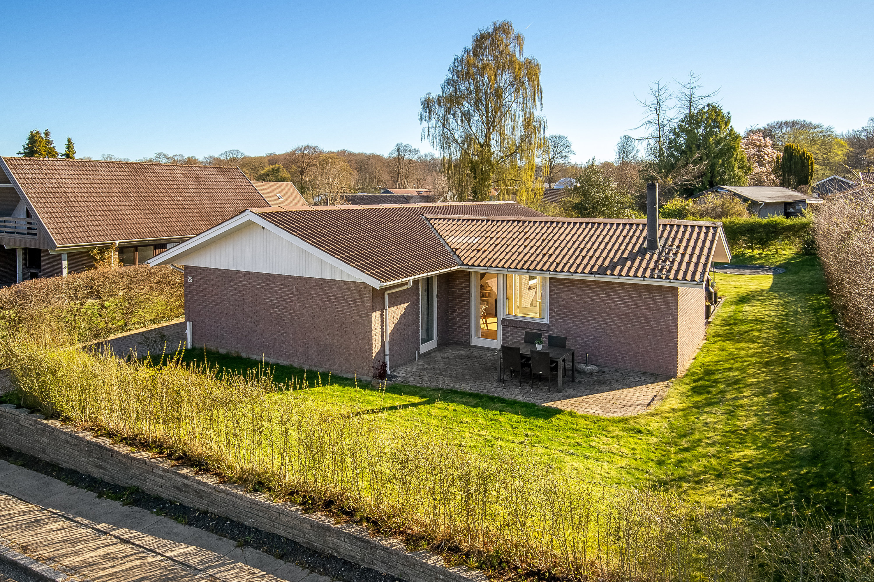 Fremhævet mastefoto billede i fuldskærmstilstand. Billede af Nørrediget 25, Nørremarken, 7100 Vejle