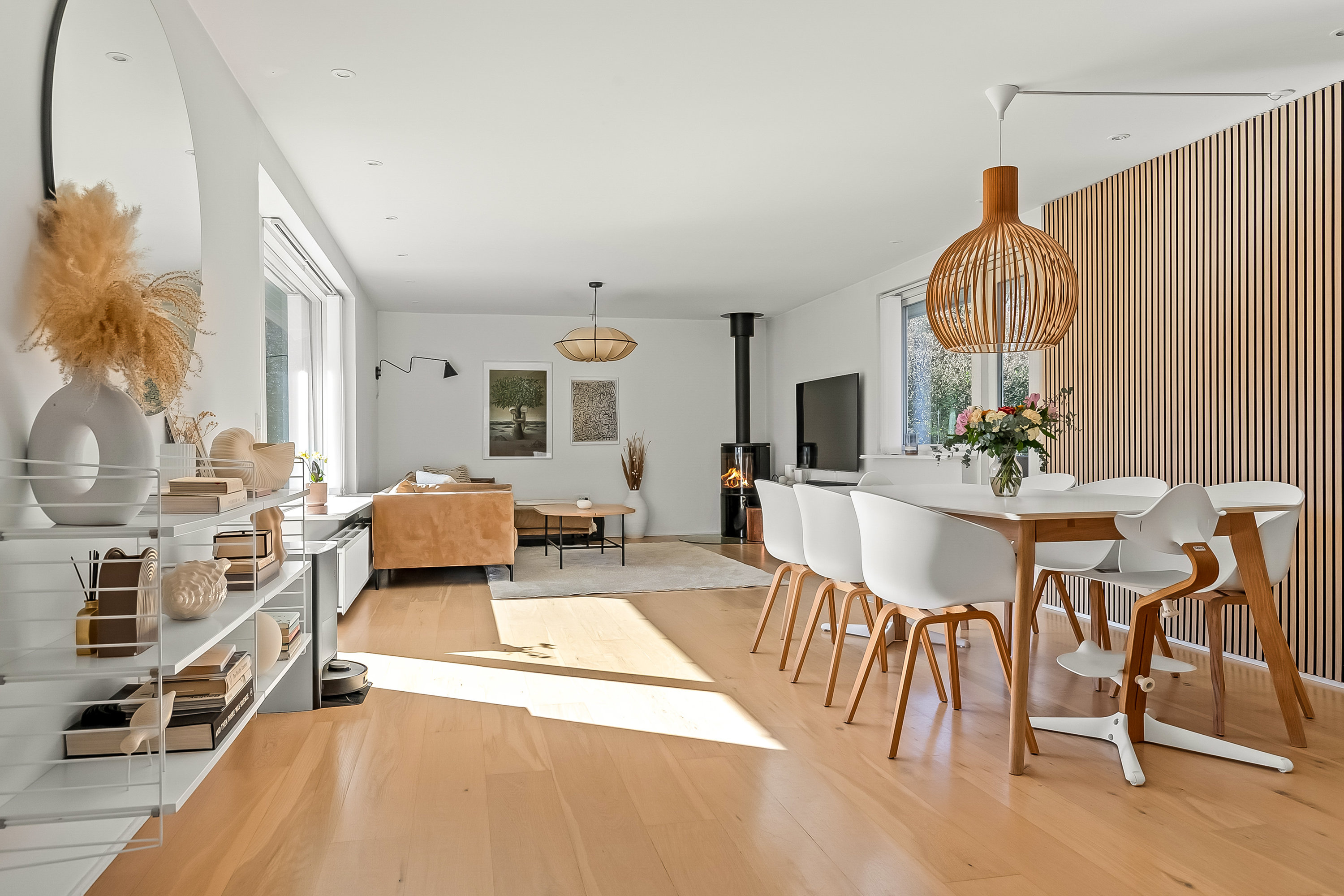 Fremhævet stue billede i fuldskærmstilstand. Billede af Nørrediget 25, Nørremarken, 7100 Vejle