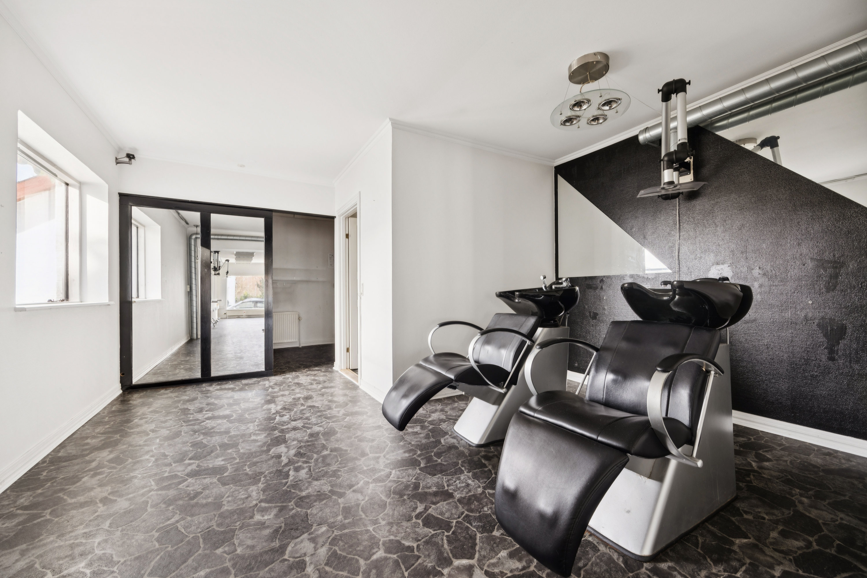 Fremhævet værelse billede i fuldskærmstilstand. Billede af Østergade 15, 9320 Hjallerup