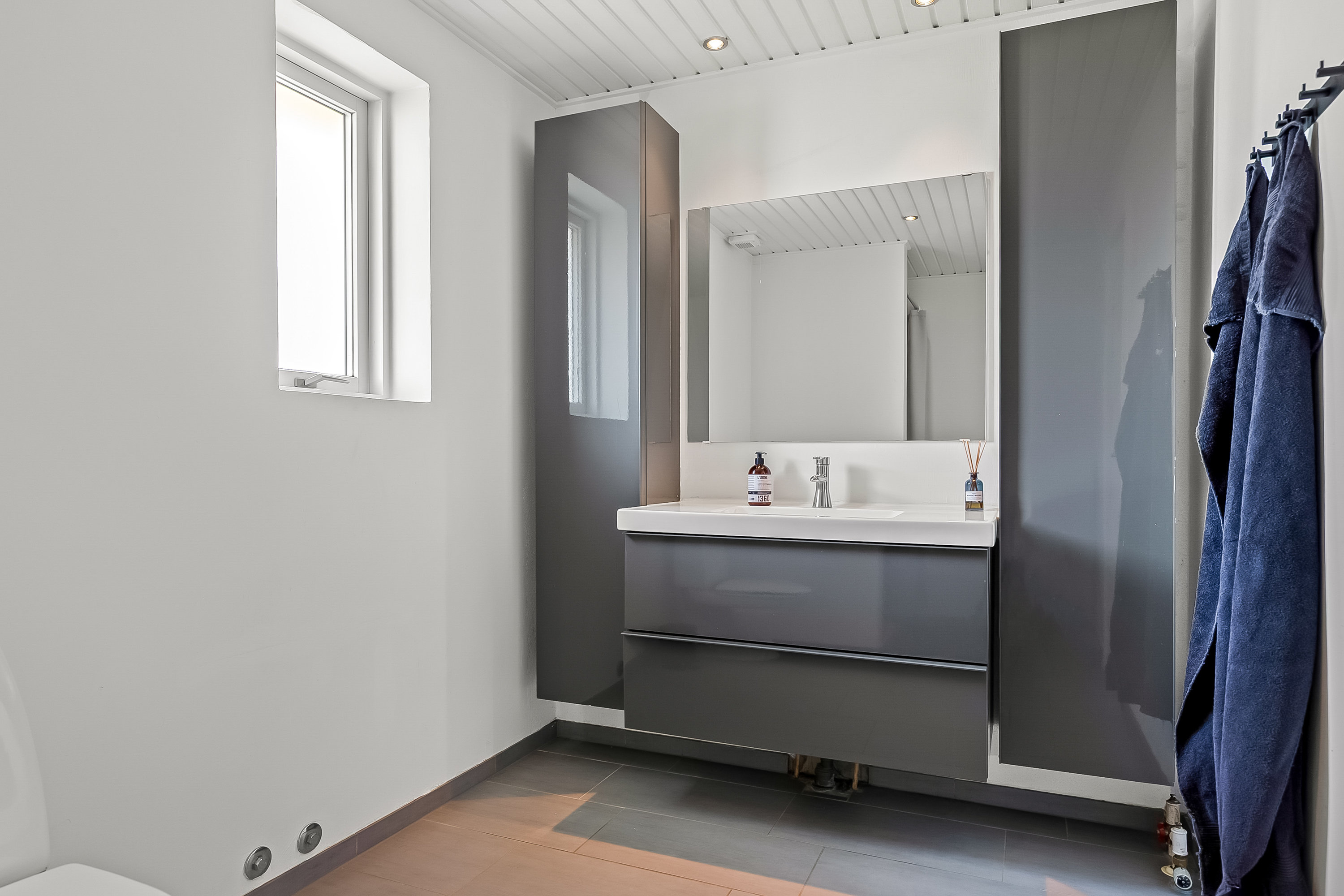 Fremhævet badeværelse billede i fuldskærmstilstand. Billede af Nørrediget 25, Nørremarken, 7100 Vejle