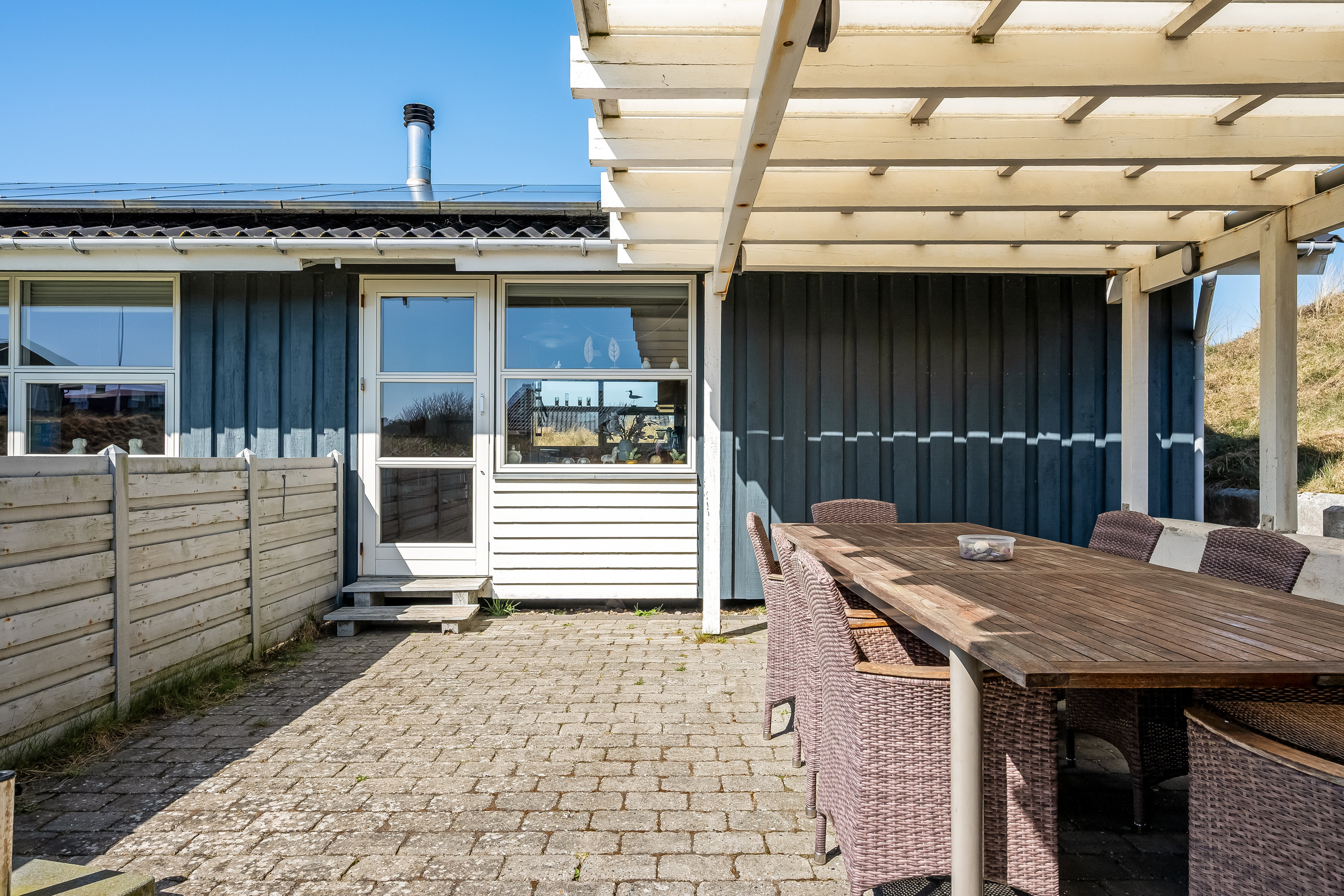 Fremhævet have billede i fuldskærmstilstand. Billede af Lyngvej 34, Rindby Strand, 6720 Fanø