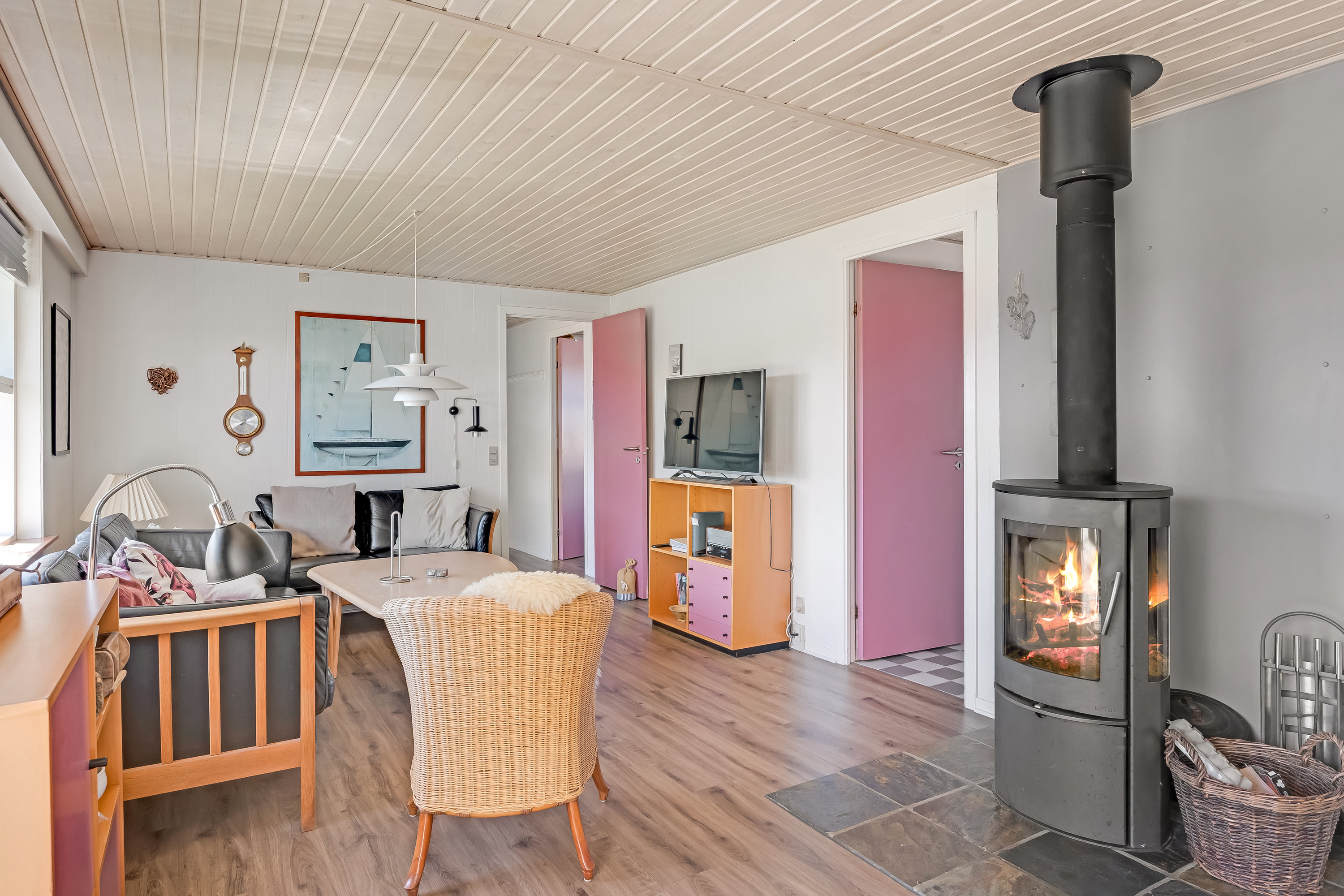 Fremhævet stue billede i fuldskærmstilstand. Billede af Lyngvej 34, Rindby Strand, 6720 Fanø