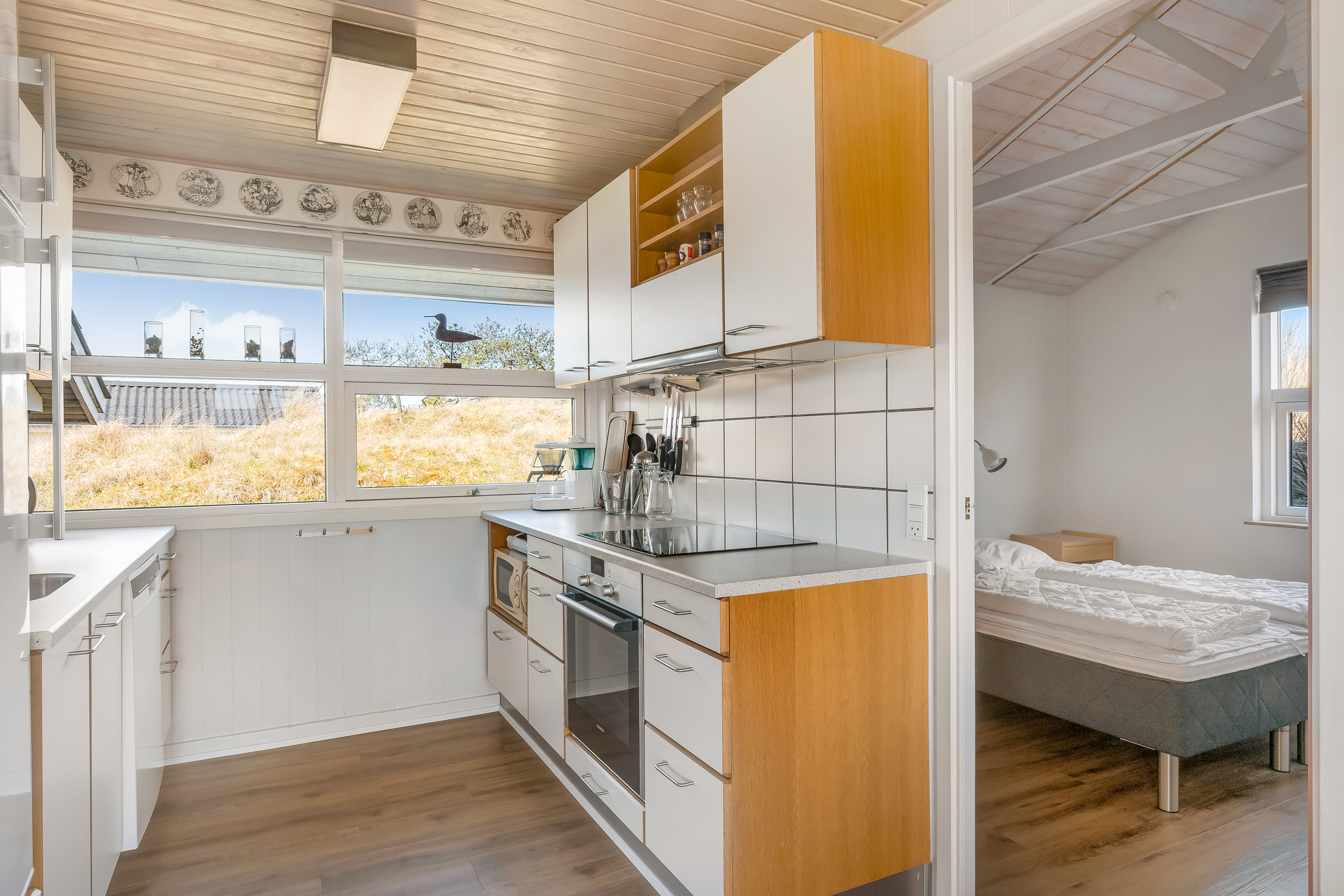 Fremhævet køkken billede i fuldskærmstilstand. Billede af Lyngvej 34, Rindby Strand, 6720 Fanø