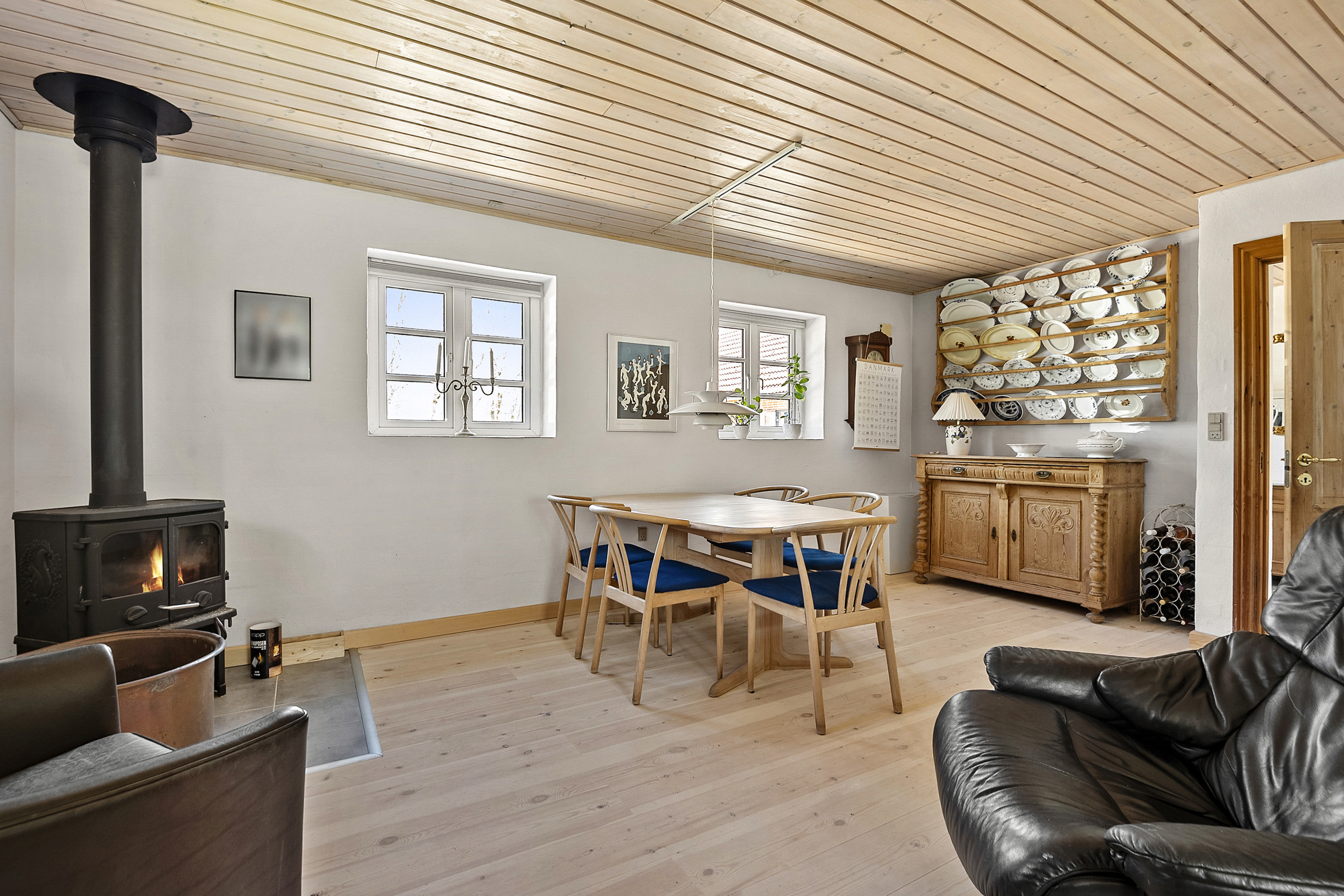 Fremhævet spisestue billede i fuldskærmstilstand. Billede af Præstebrovej 33, Fåborg, 6818 Årre