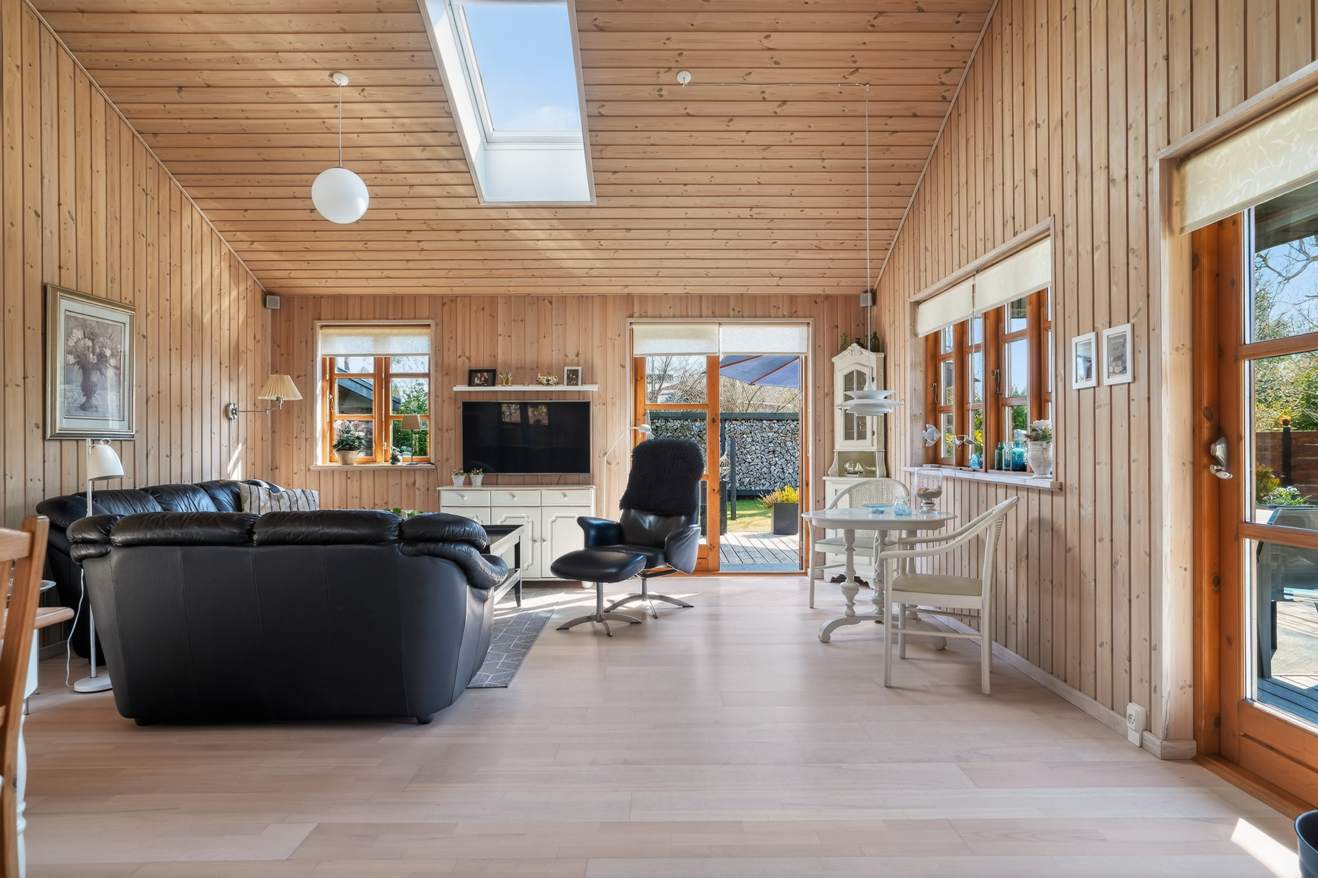 Fremhævet stue billede i fuldskærmstilstand. Billede af Jakobsvænge 13, 4500 Nykøbing Sj