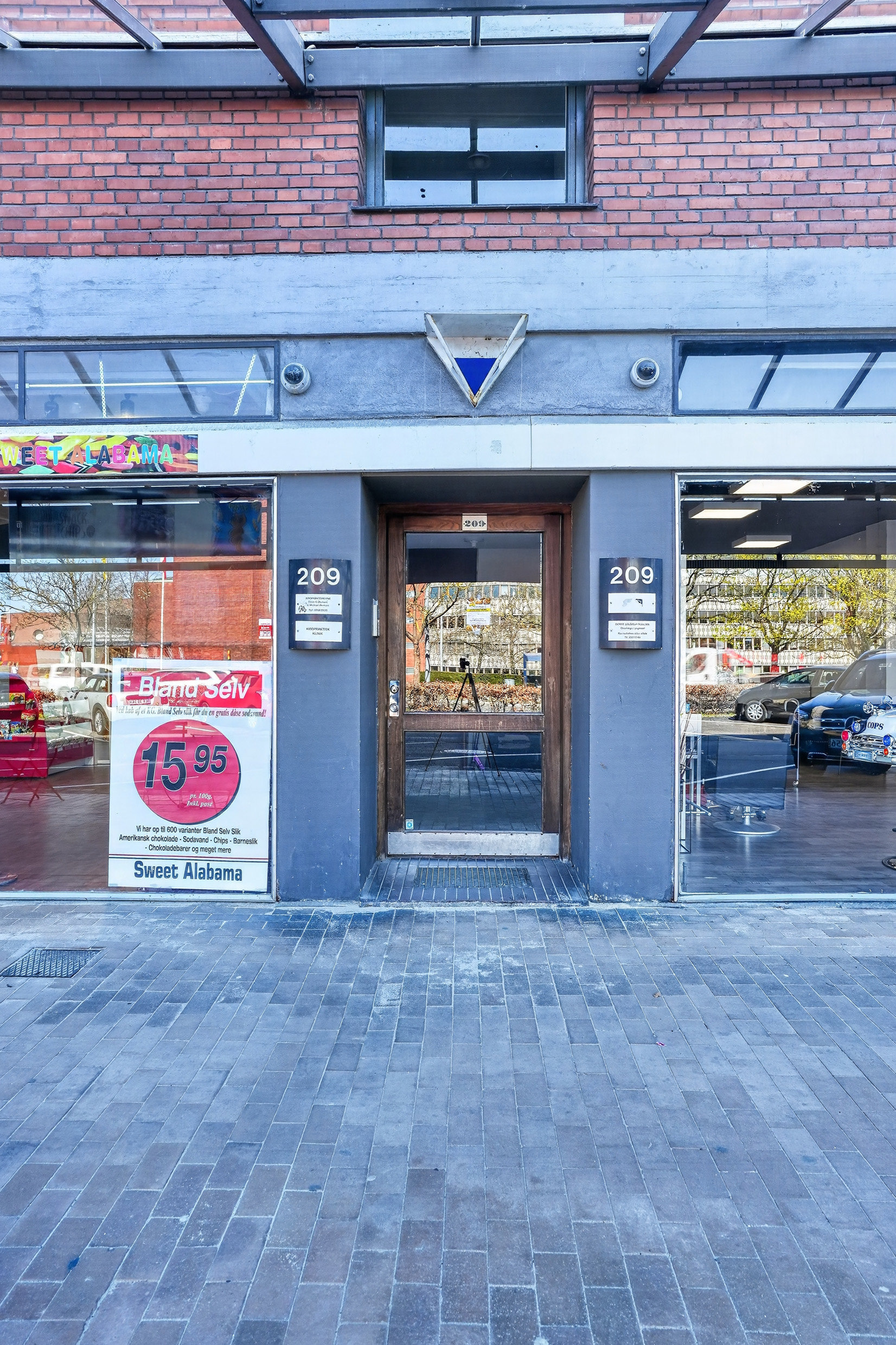 Fremhævet ejendommen billede i fuldskærmstilstand. Billede af Søborg Hovedgade 209, 2. 2., 2860 Søborg