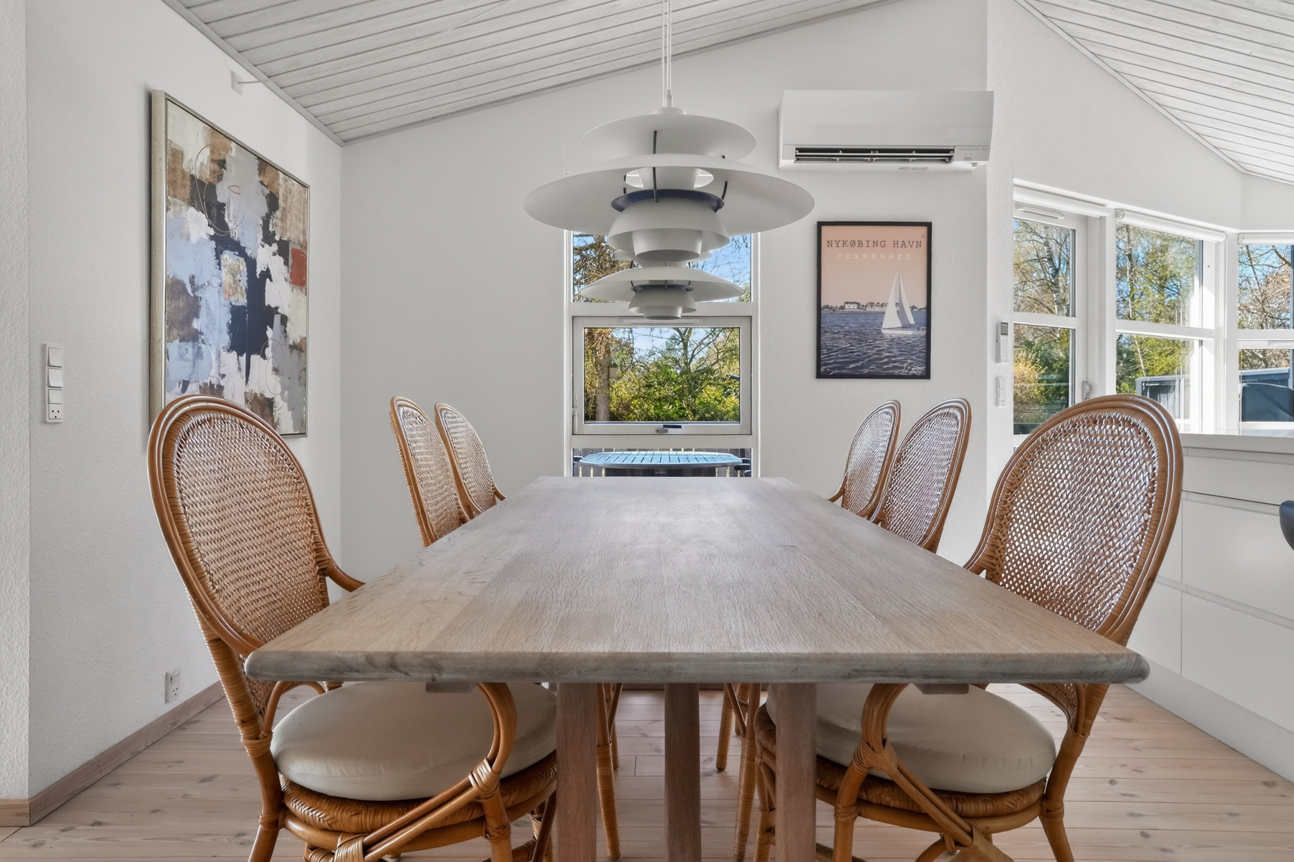 Fremhævet spisestue billede i fuldskærmstilstand. Billede af Odinsvej 11, 4500 Nykøbing Sj