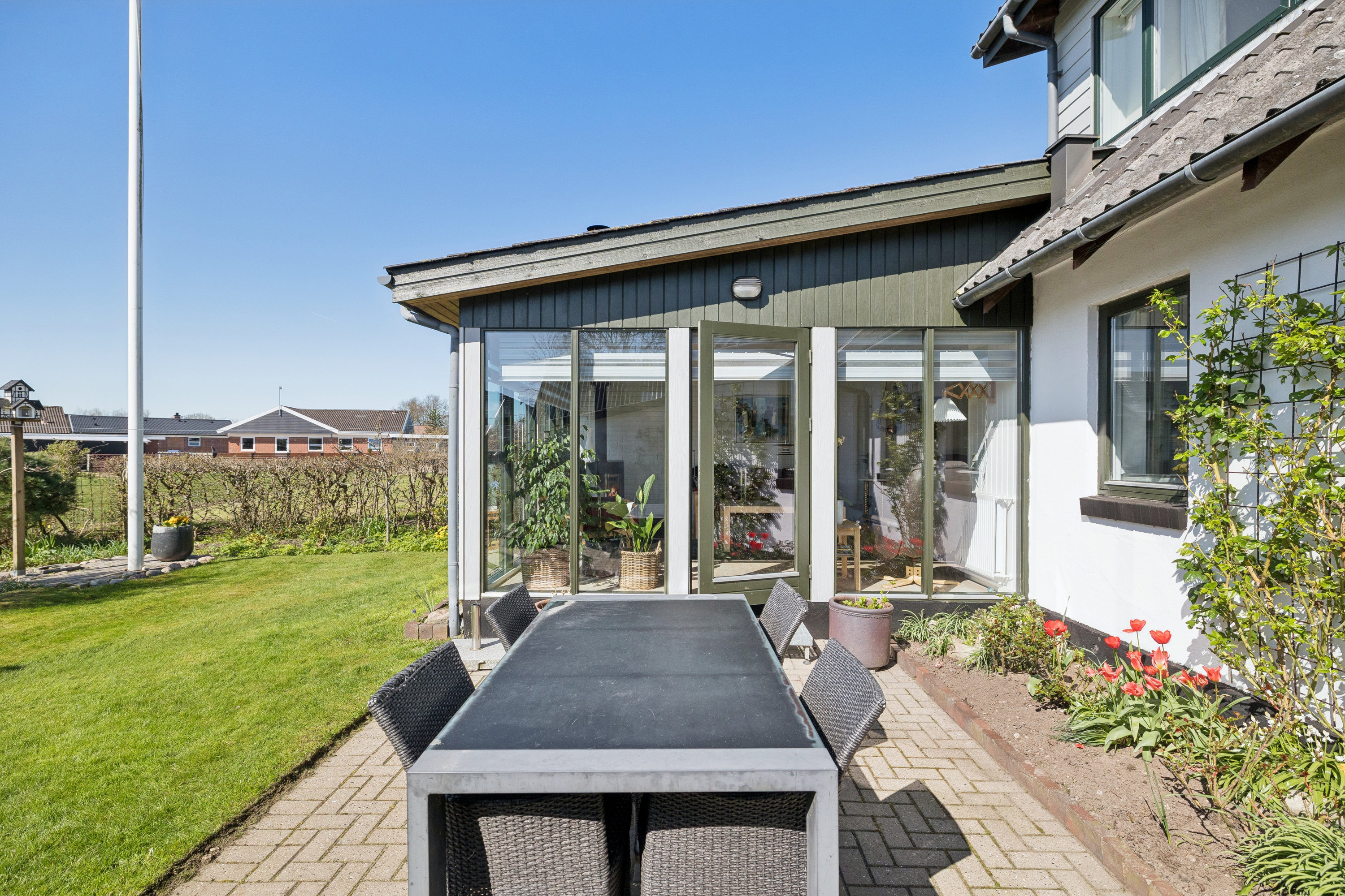 Fremhævet terrasse billede i fuldskærmstilstand. Billede af Mejlbyvej 114, 9610 Nørager