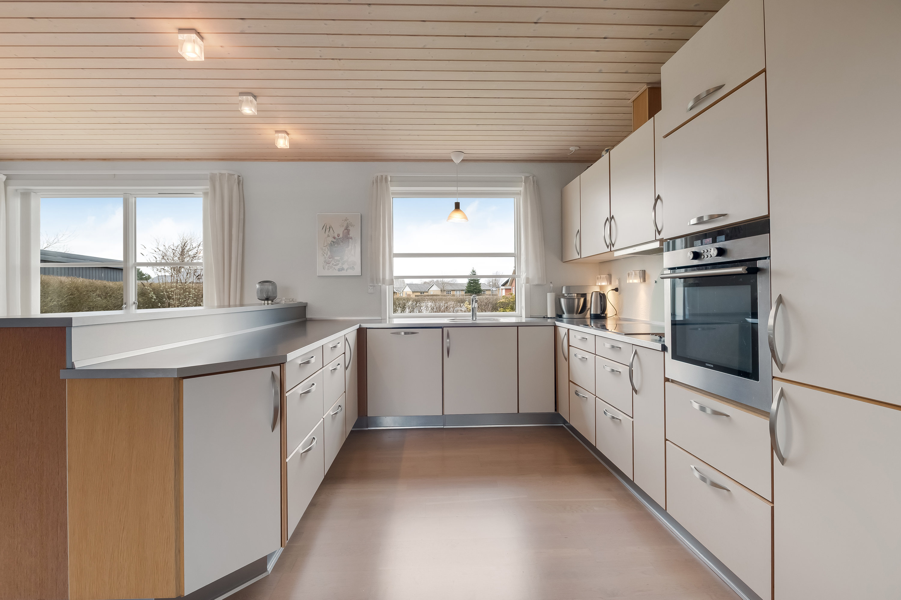 Fremhævet køkken alrum  billede i fuldskærmstilstand. Billede af Langagervej 51, 6900 Skjern