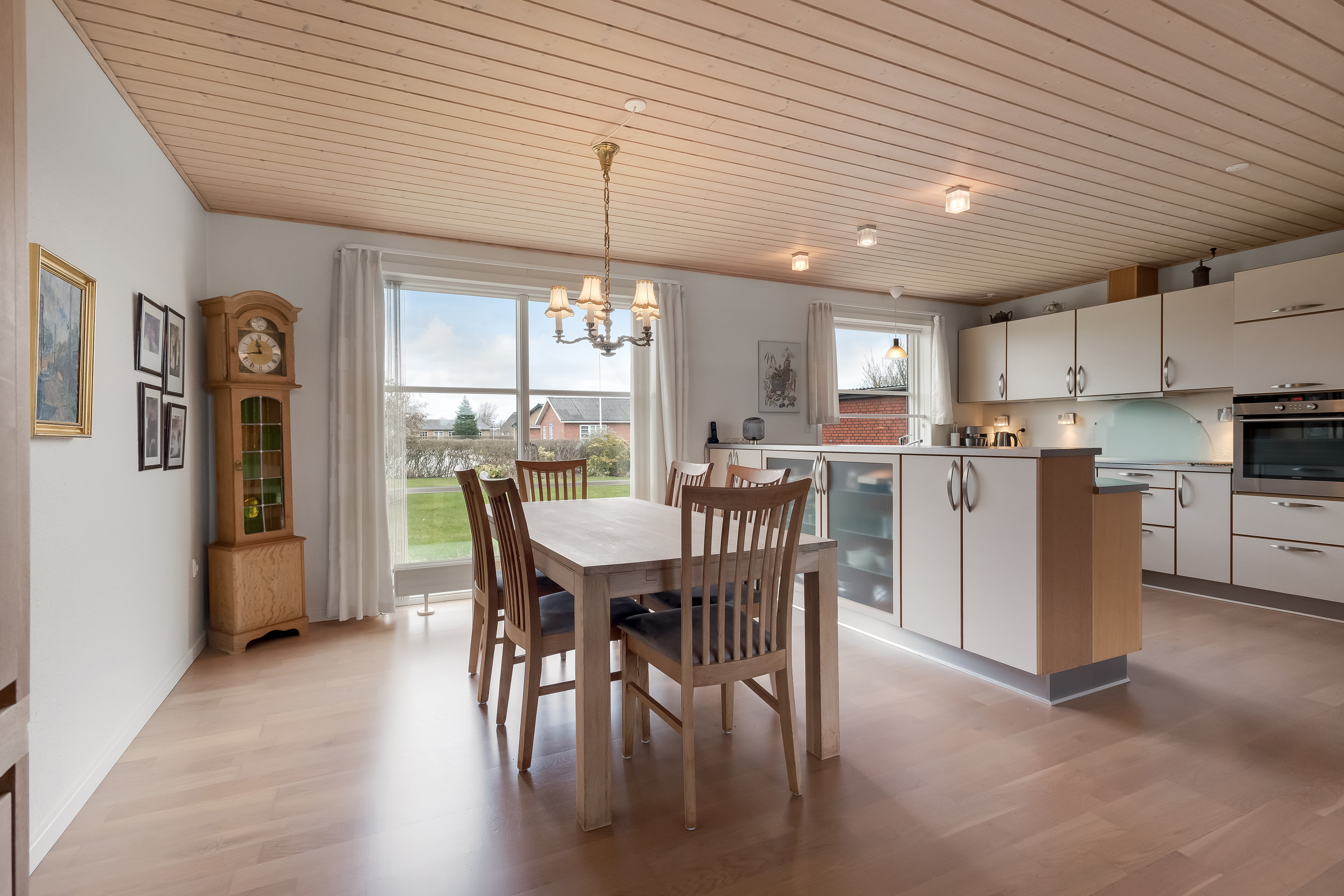 Fremhævet køkken alrum  billede i fuldskærmstilstand. Billede af Langagervej 51, 6900 Skjern