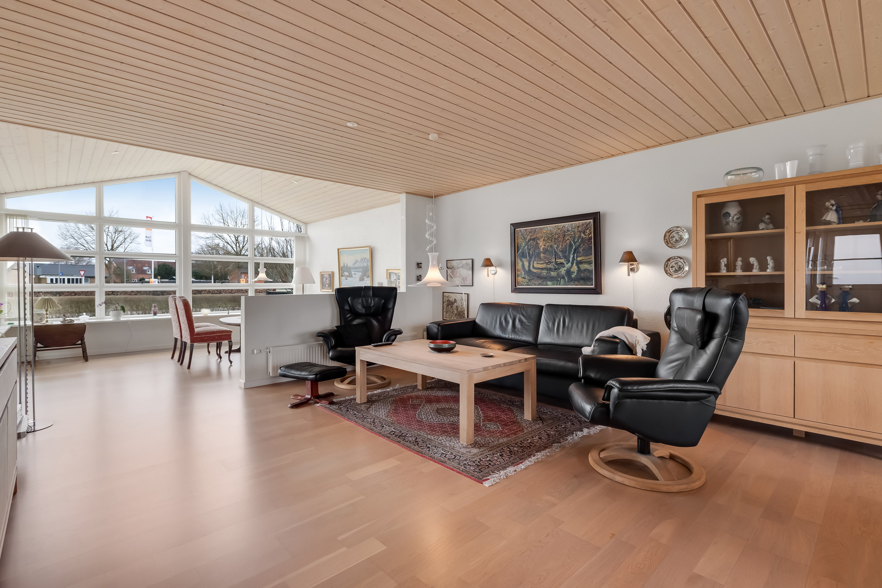 Fremhævet stue billede i fuldskærmstilstand. Billede af Langagervej 51, 6900 Skjern