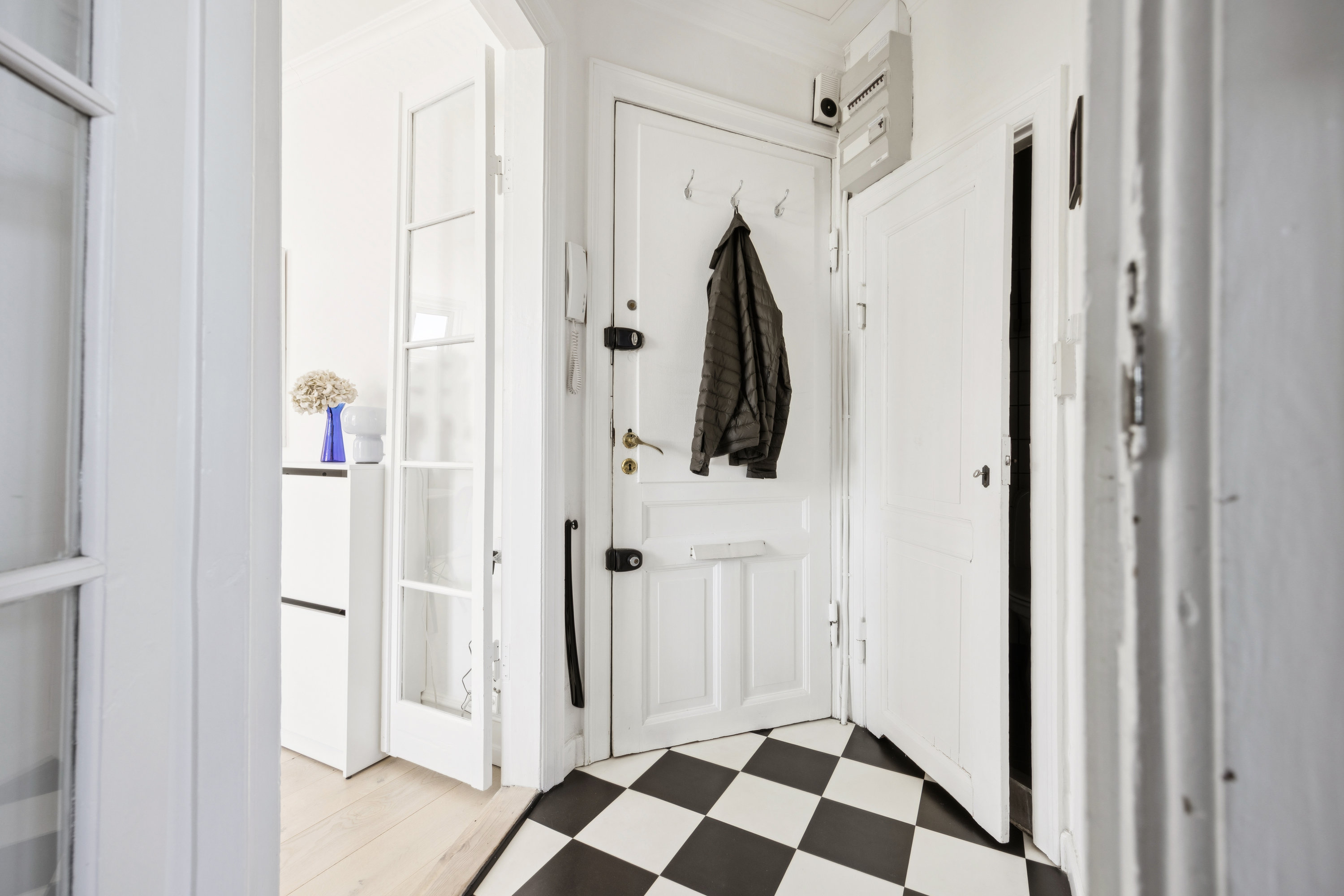 Fremhævet entré billede i fuldskærmstilstand. Billede af Adilsvej 13, 4. th., 2000 Frederiksberg