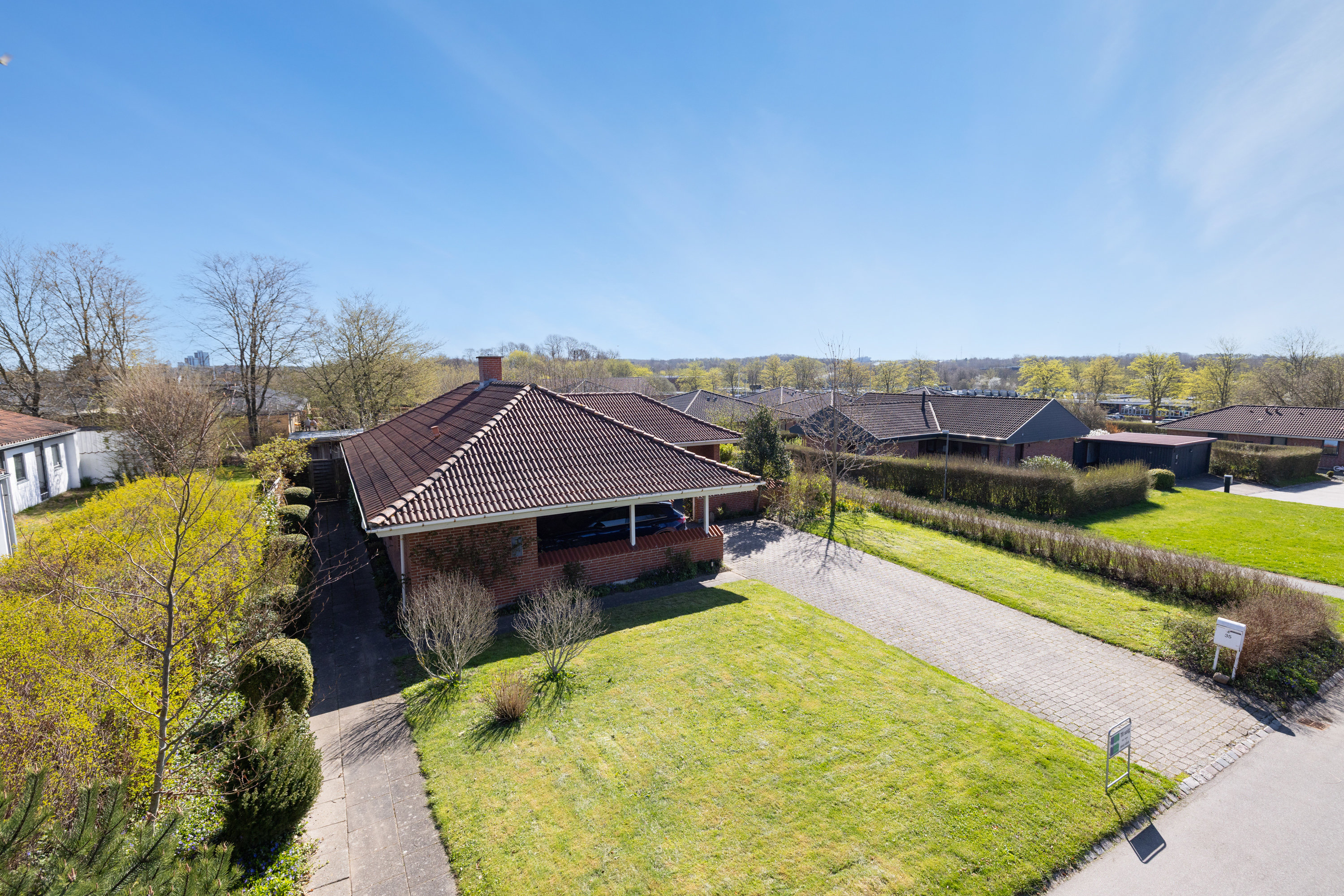 Fremhævet  billede i fuldskærmstilstand. Billede af Skarøvænget 35, True, 8381 Tilst