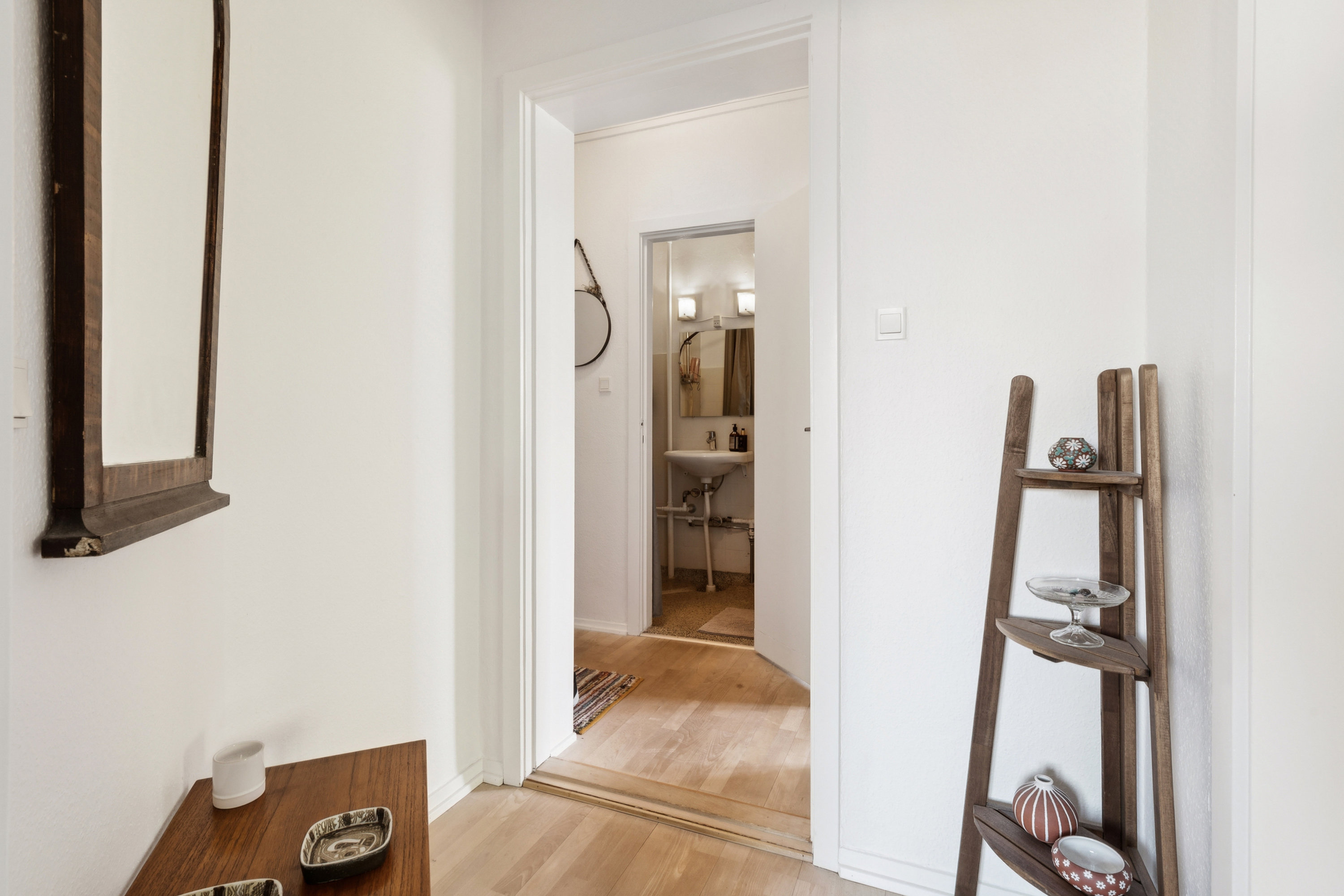 Fremhævet entré billede i fuldskærmstilstand. Billede af Annebergvej 21, 1. 4., 9000 Aalborg