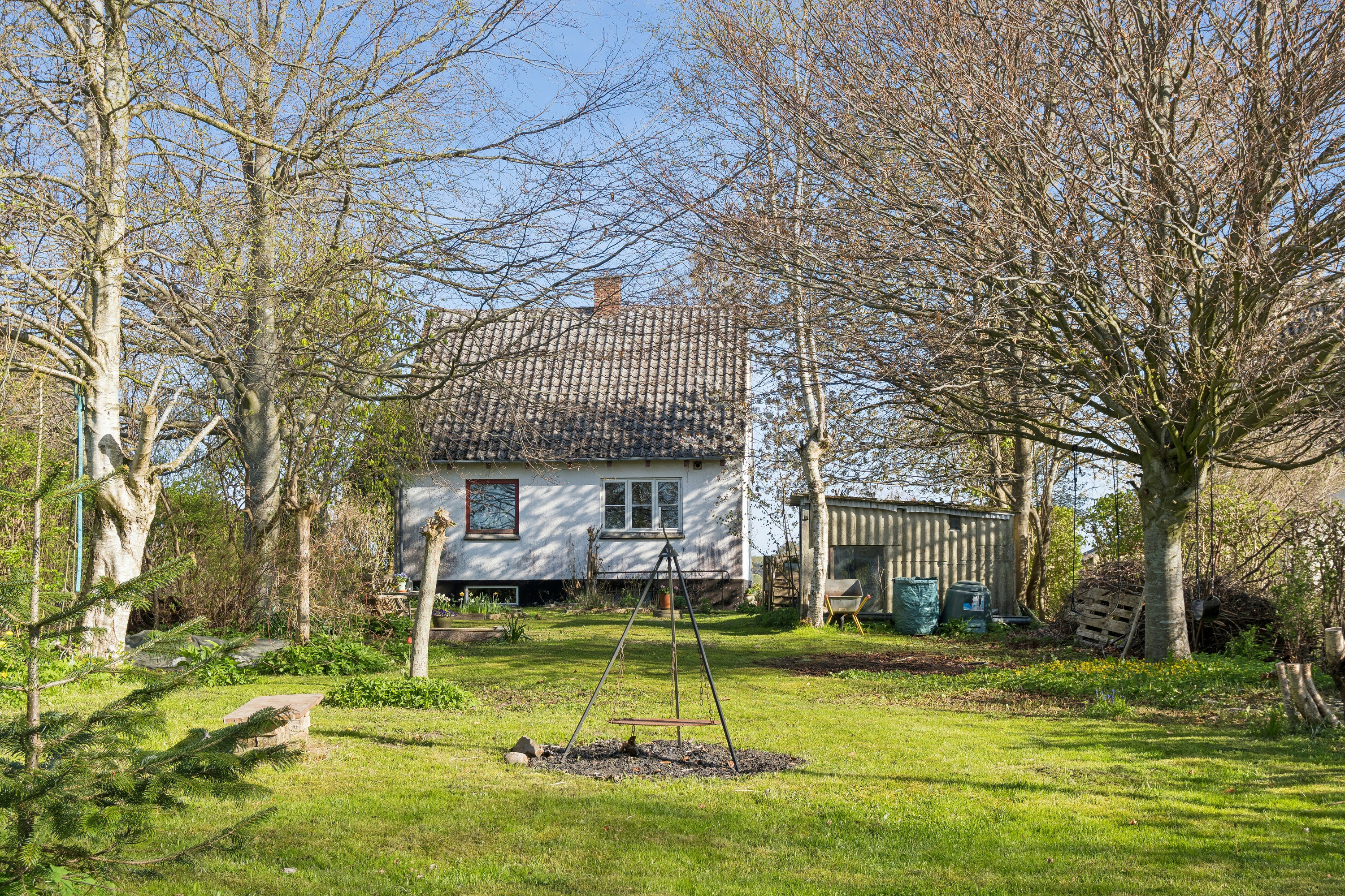 Fremhævet set fra haven billede i fuldskærmstilstand. Billede af Skæretvej 27, 5856 Ryslinge