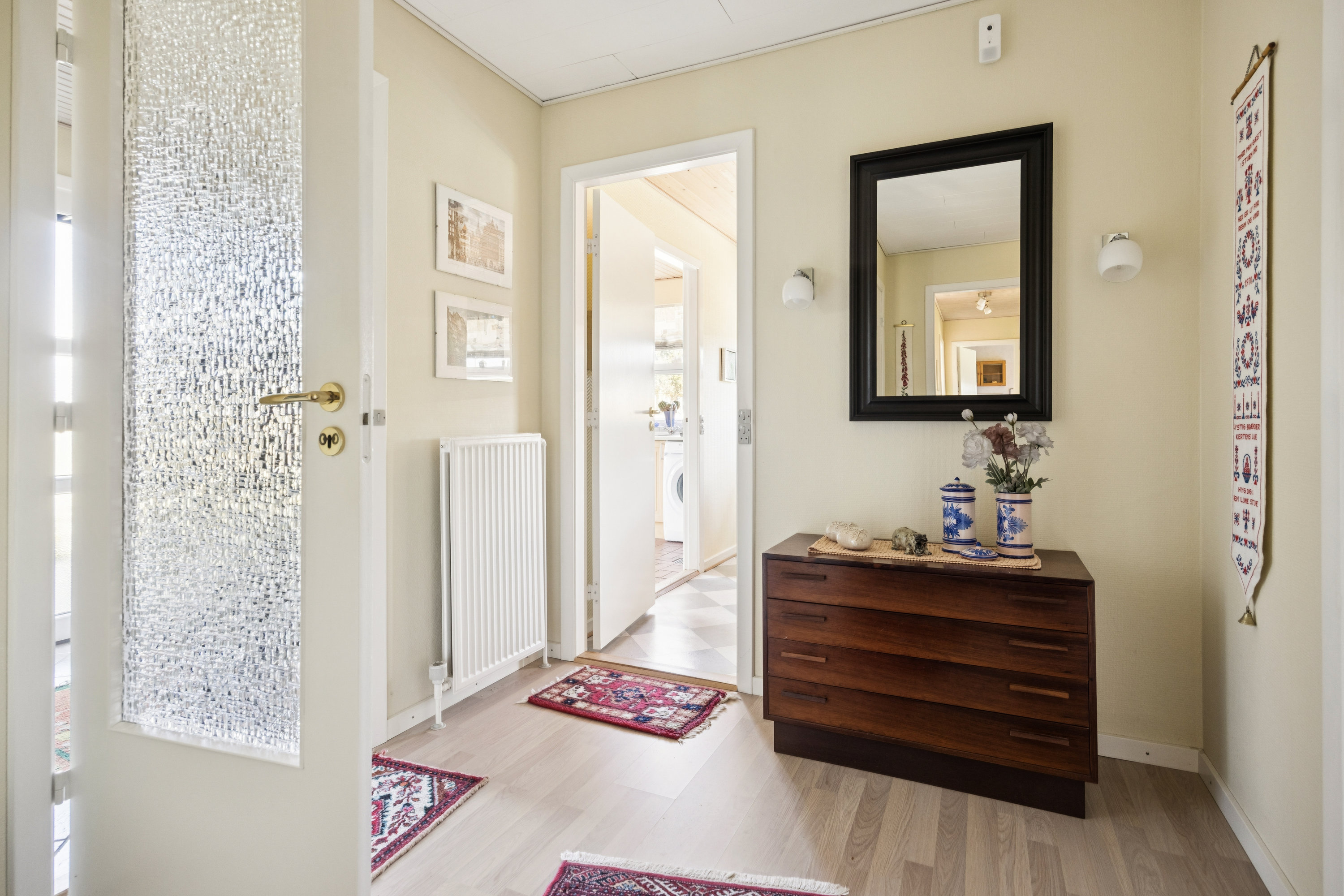 Fremhævet gang billede i fuldskærmstilstand. Billede af Østervang 3, 9362 Gandrup