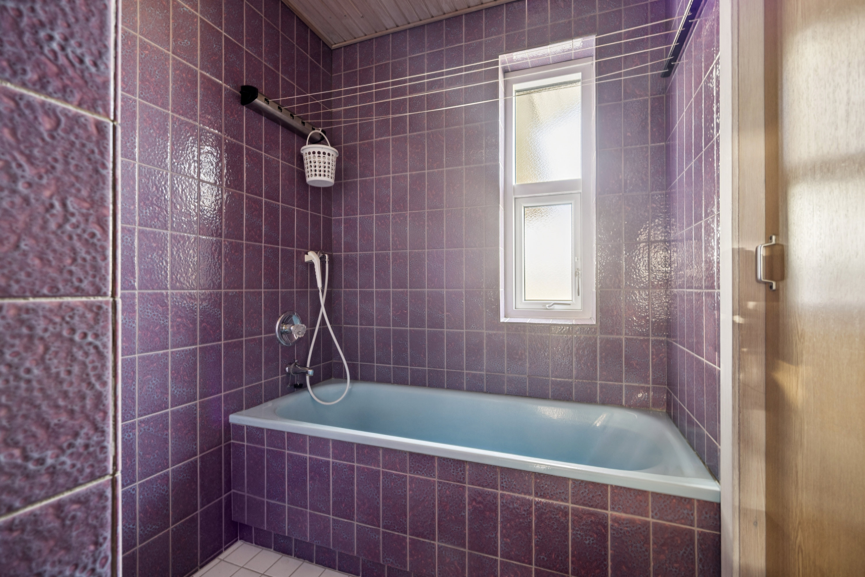 Fremhævet badeværelse billede i fuldskærmstilstand. Billede af Østervang 3, 9362 Gandrup