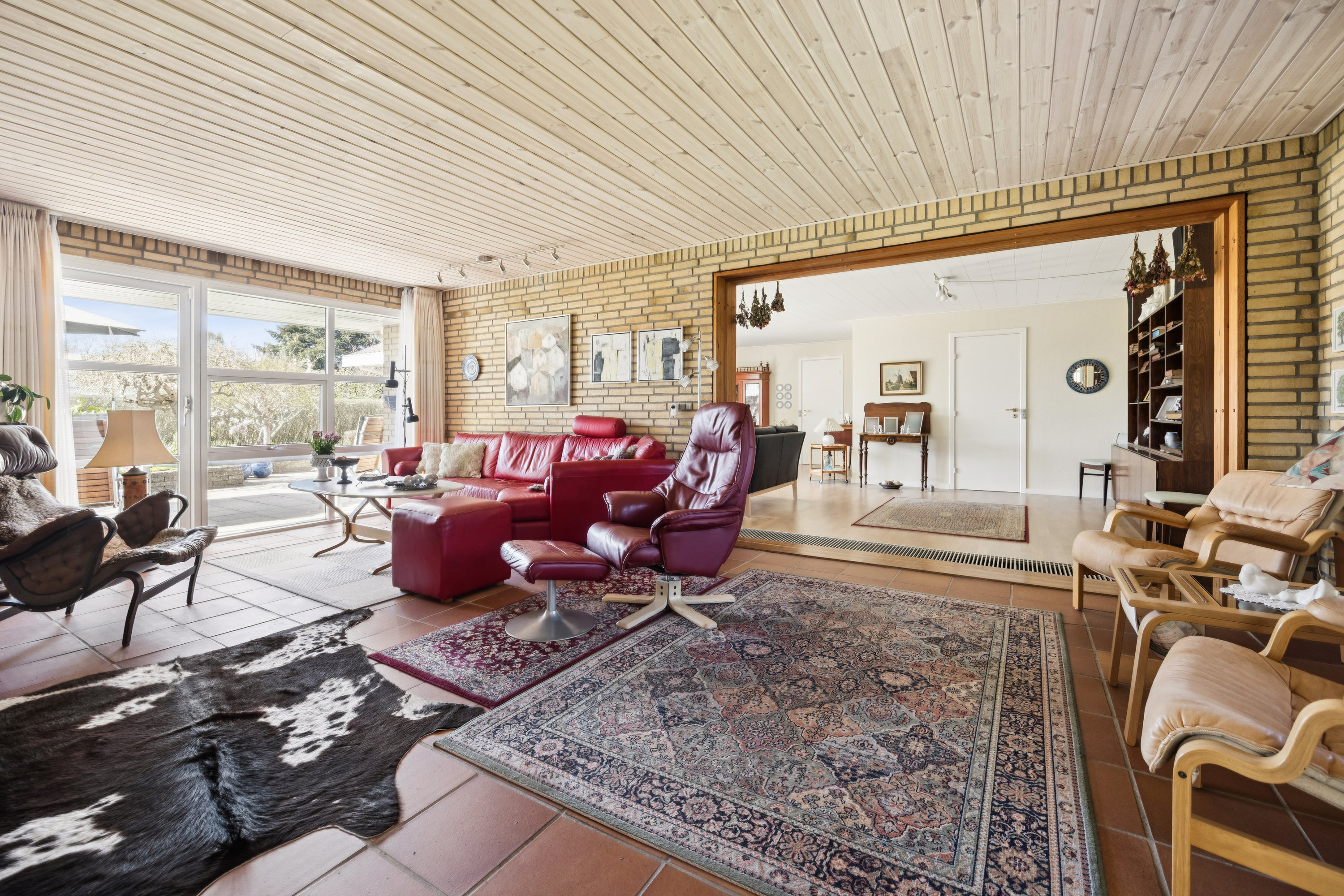 Fremhævet stue billede i fuldskærmstilstand. Billede af Østervang 3, 9362 Gandrup