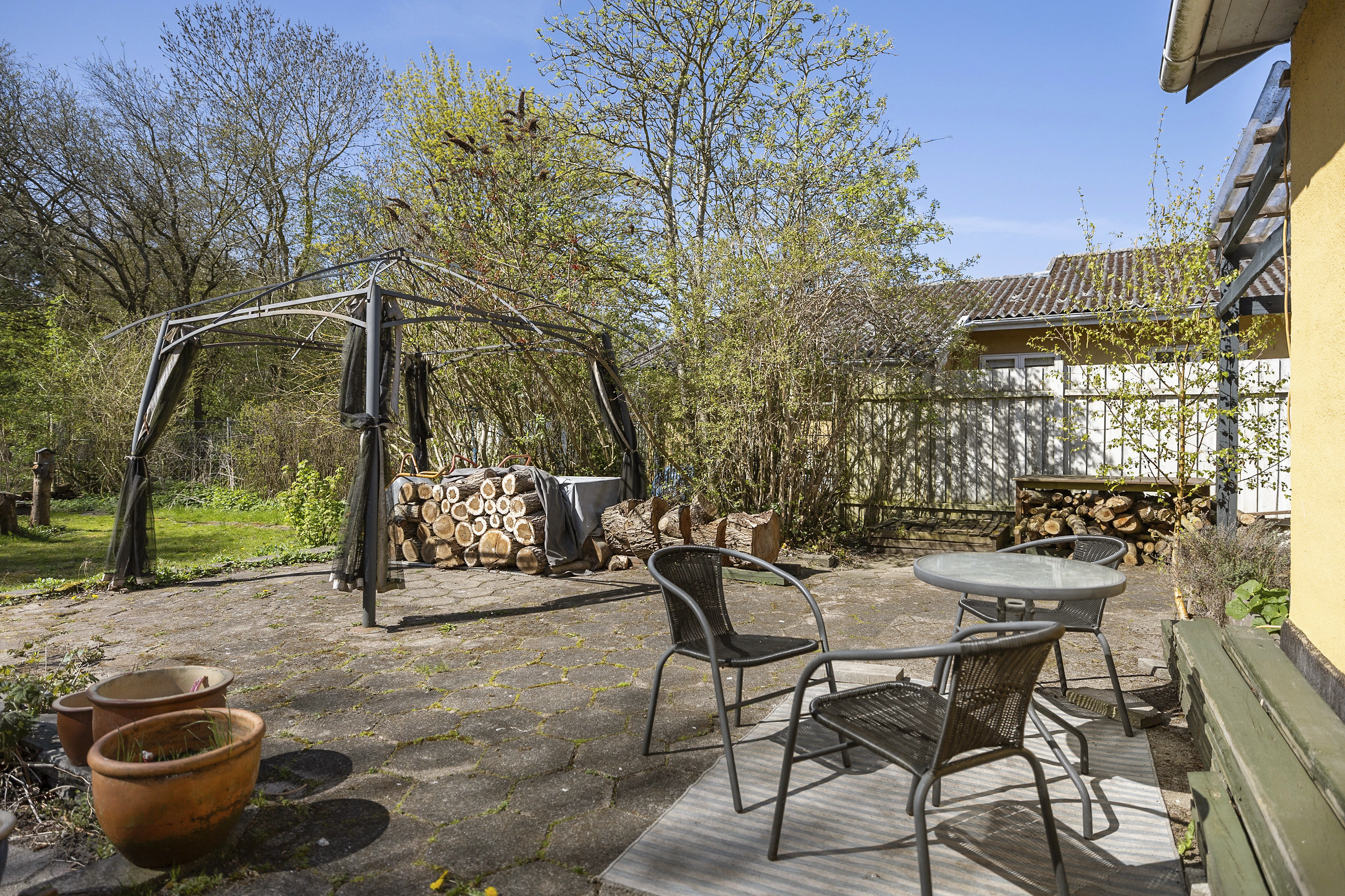 Fremhævet terrasse billede i fuldskærmstilstand. Billede af Broholmvej 142, Frølunde Fed, 4220 Korsør