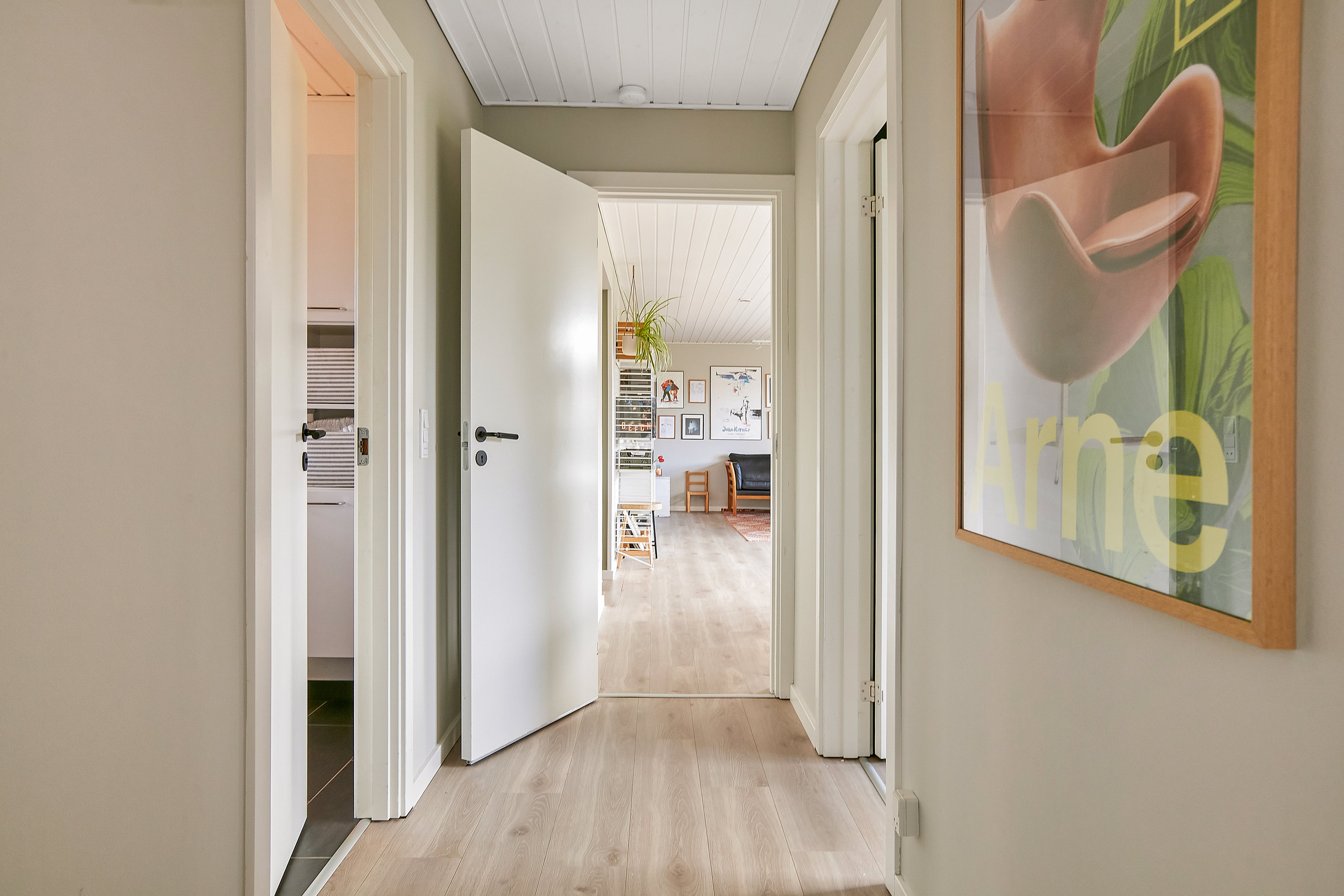 Fremhævet andet billede i fuldskærmstilstand. Billede af Højager 77, 7300 Jelling