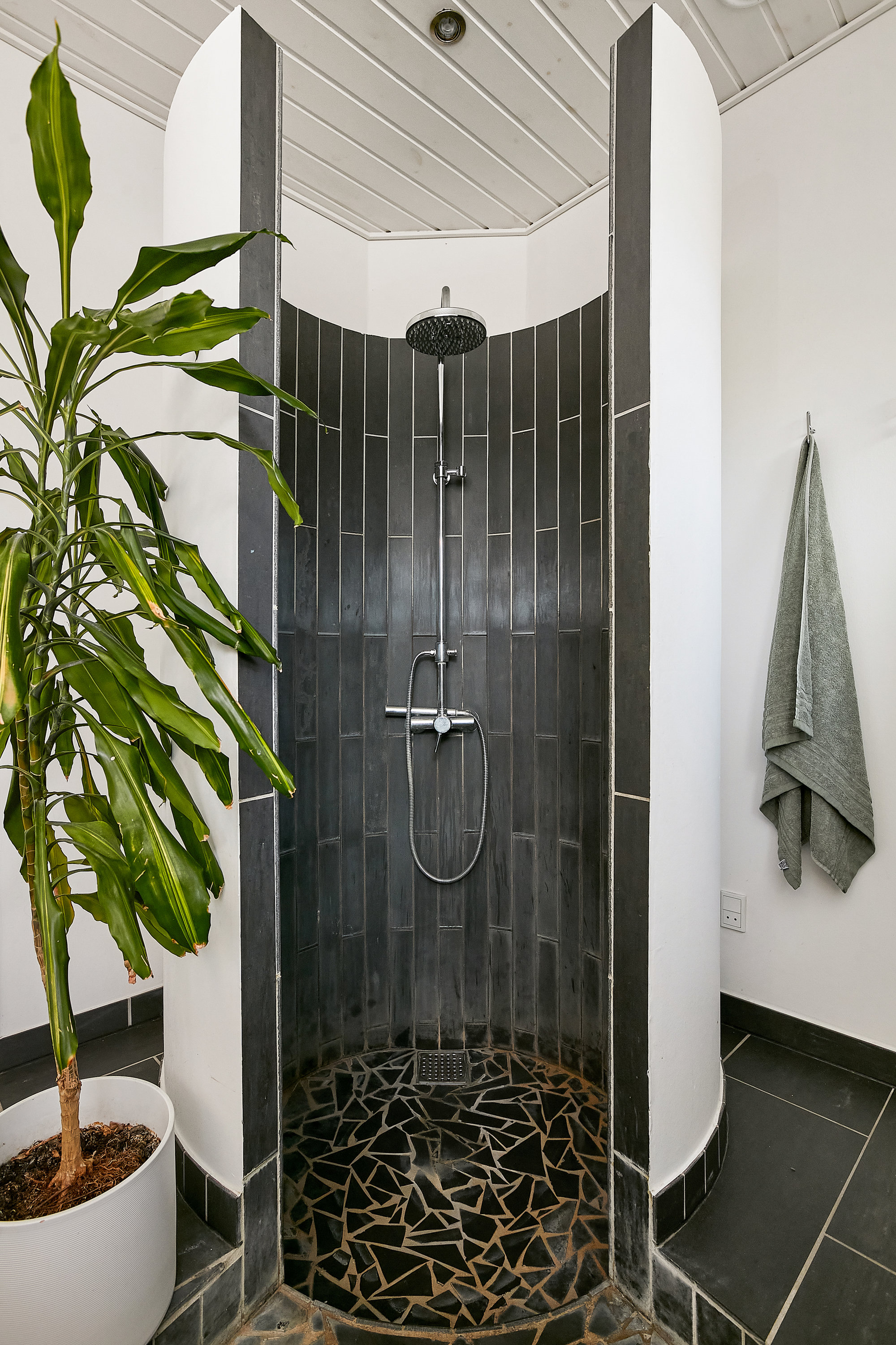 Fremhævet andet billede i fuldskærmstilstand. Billede af Højager 77, 7300 Jelling