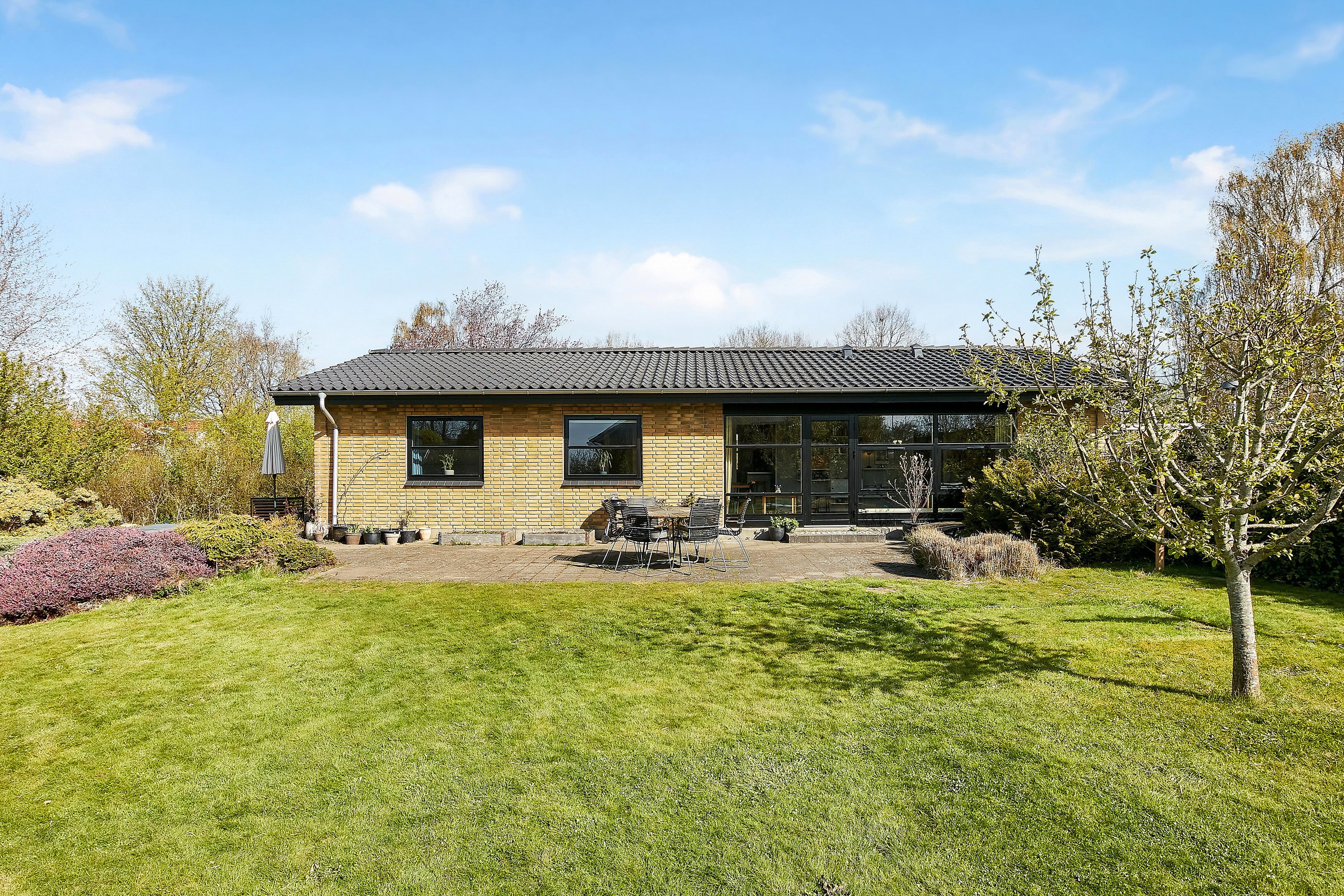 Fremhævet andet billede i fuldskærmstilstand. Billede af Højager 77, 7300 Jelling