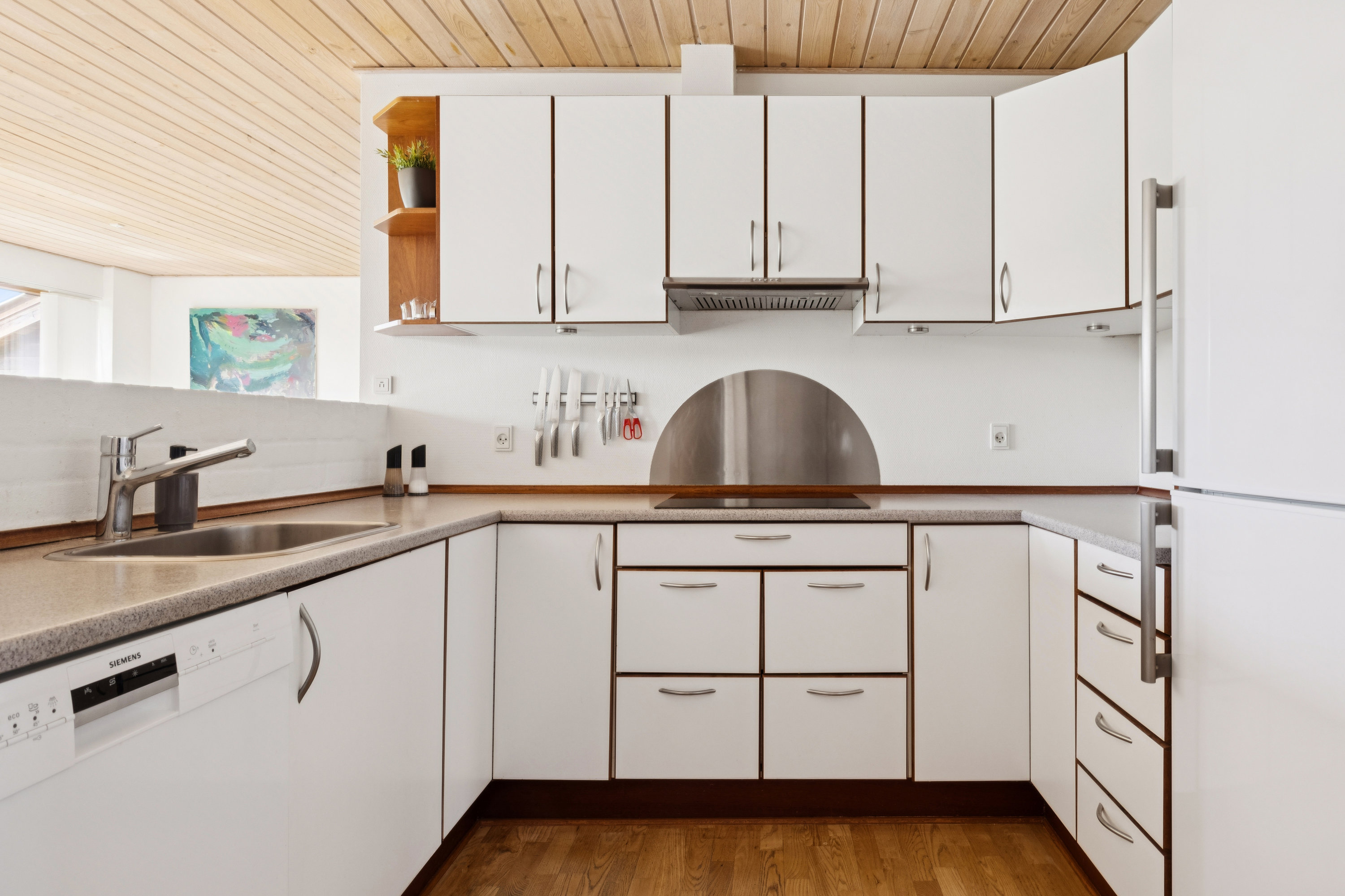 Fremhævet køkken billede i fuldskærmstilstand. Billede af Bronzehøj 35, Bruunshåb, 8800 Viborg