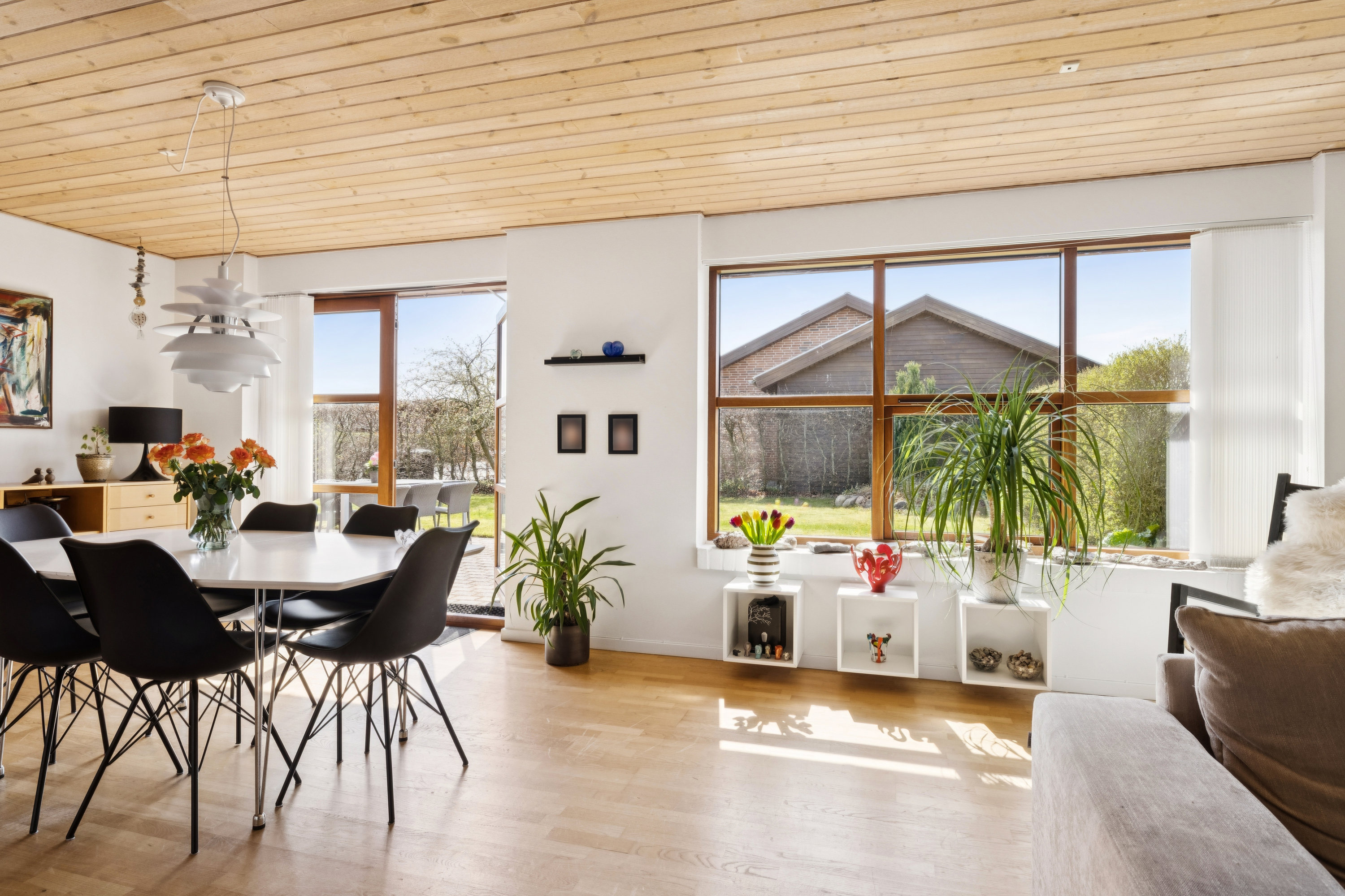 Fremhævet stue billede i fuldskærmstilstand. Billede af Bronzehøj 35, Bruunshåb, 8800 Viborg